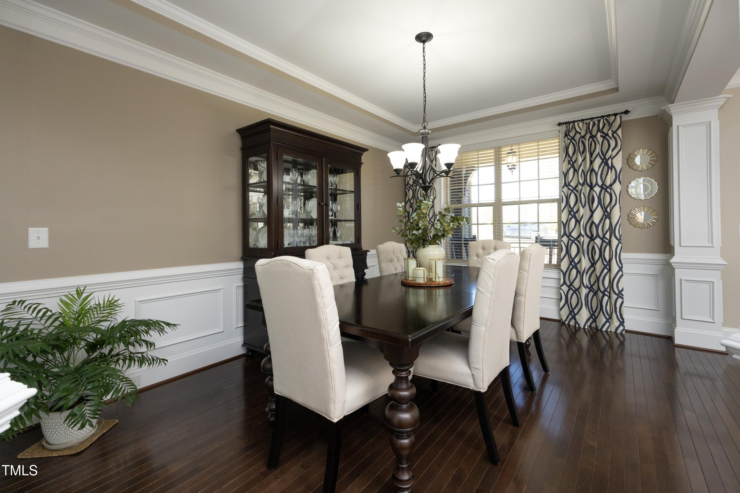 106 Rolling Meadows Lane