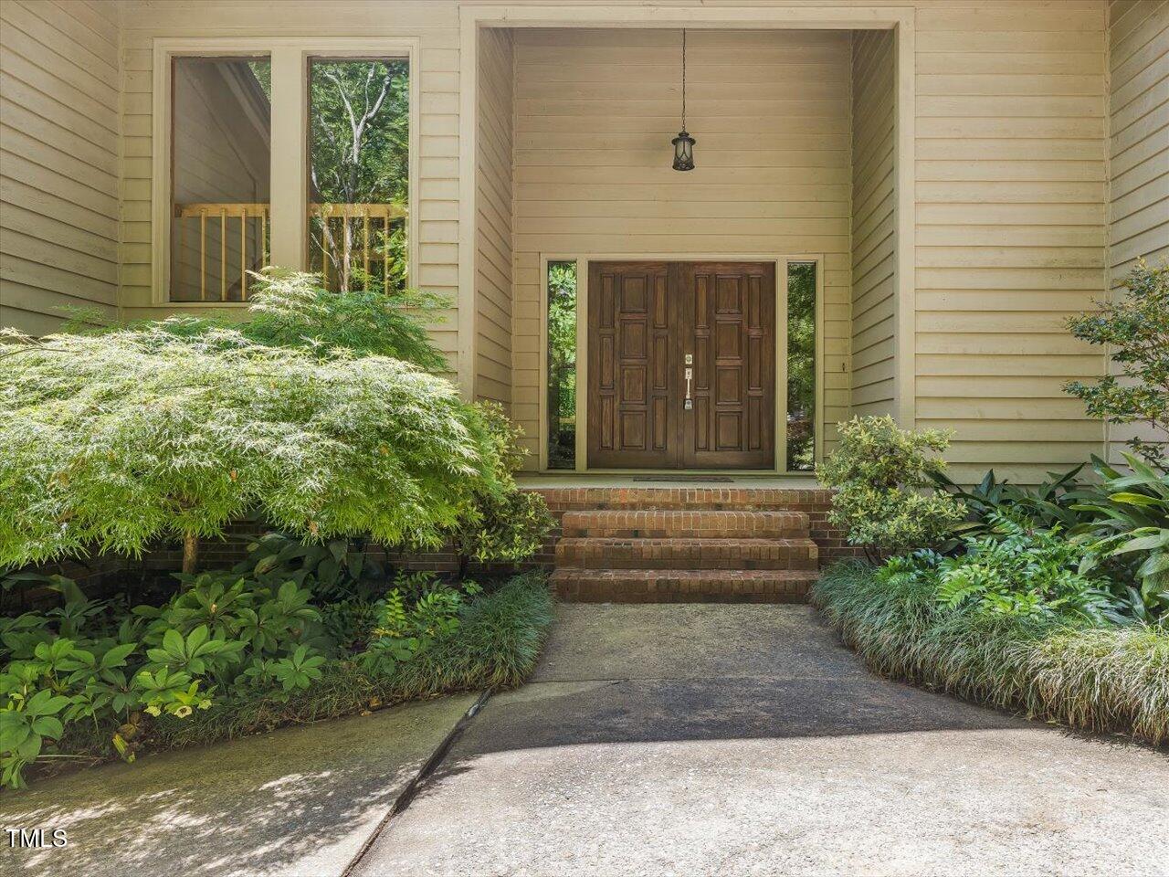 120 Spring Hollow Lane