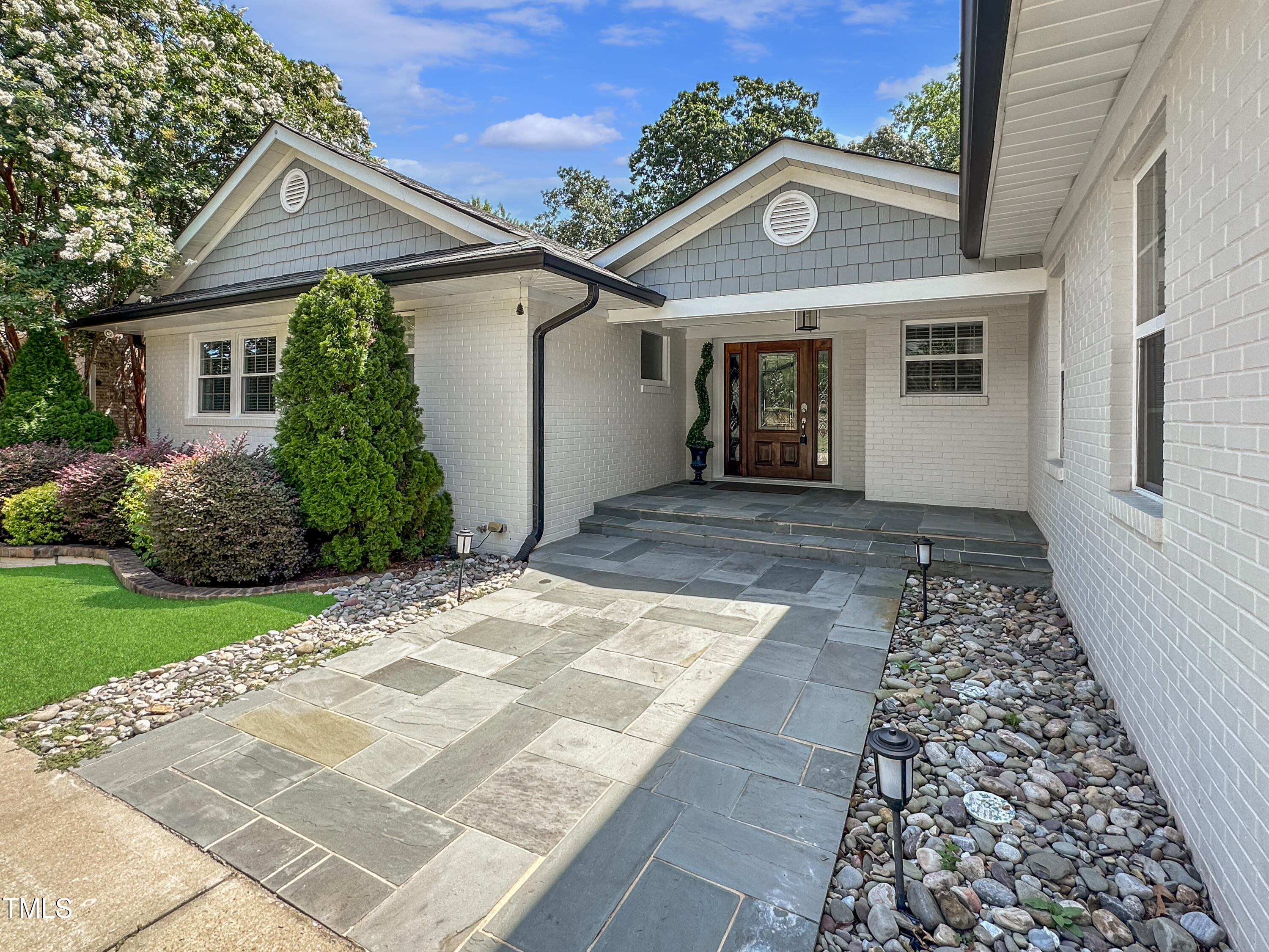 1318 Mayfair Road
