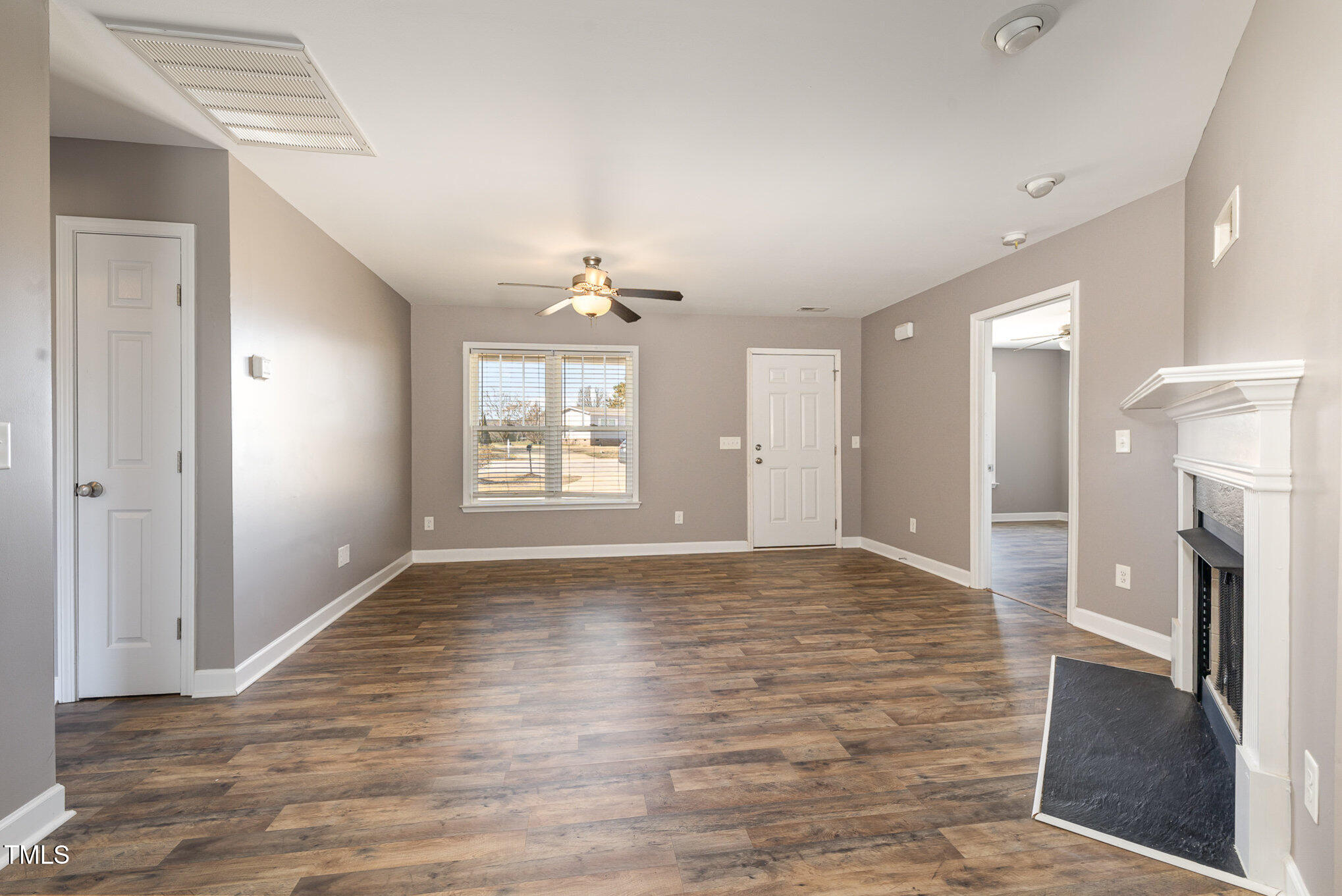 107 Rollingwood Circle