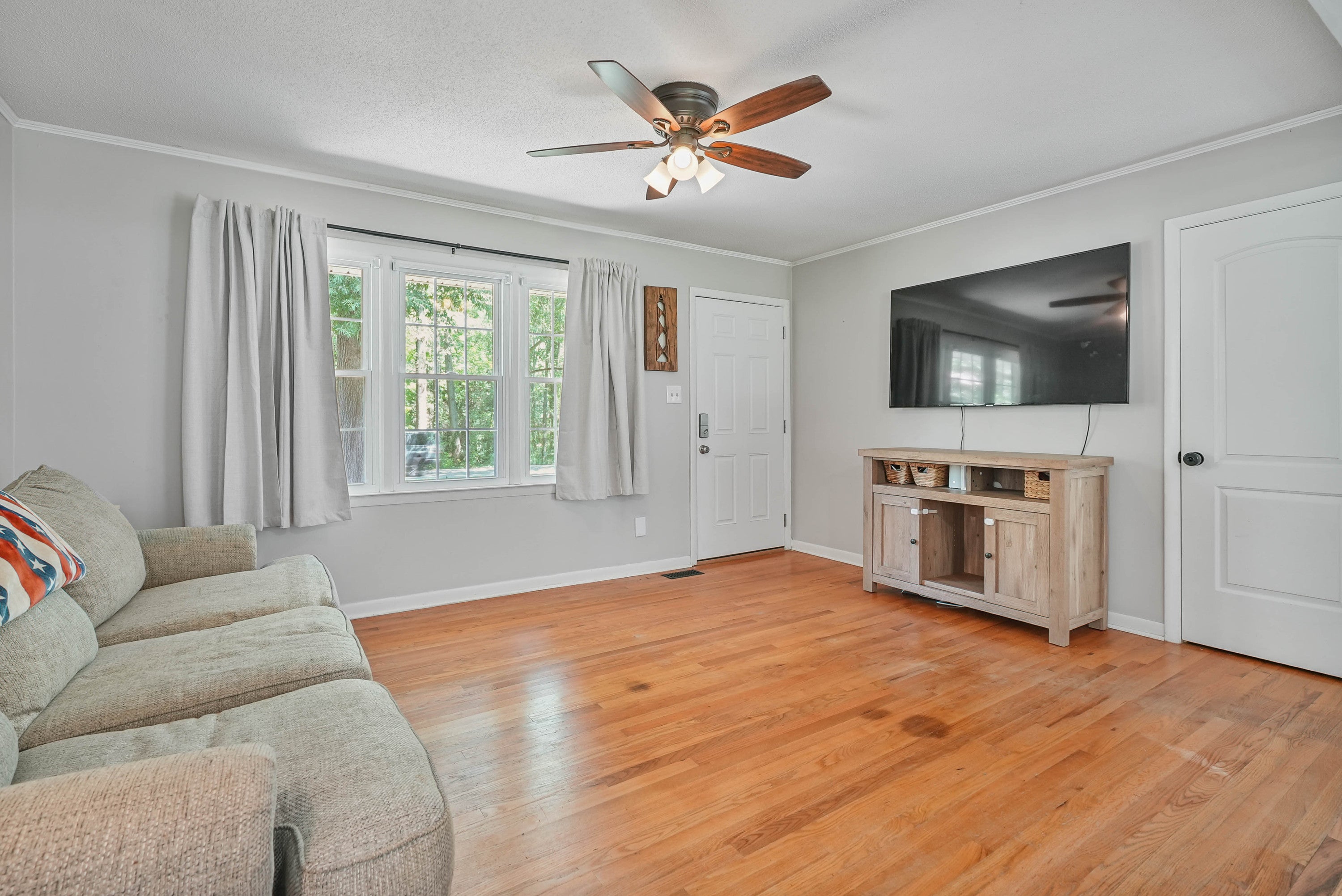 107 Twain Drive
