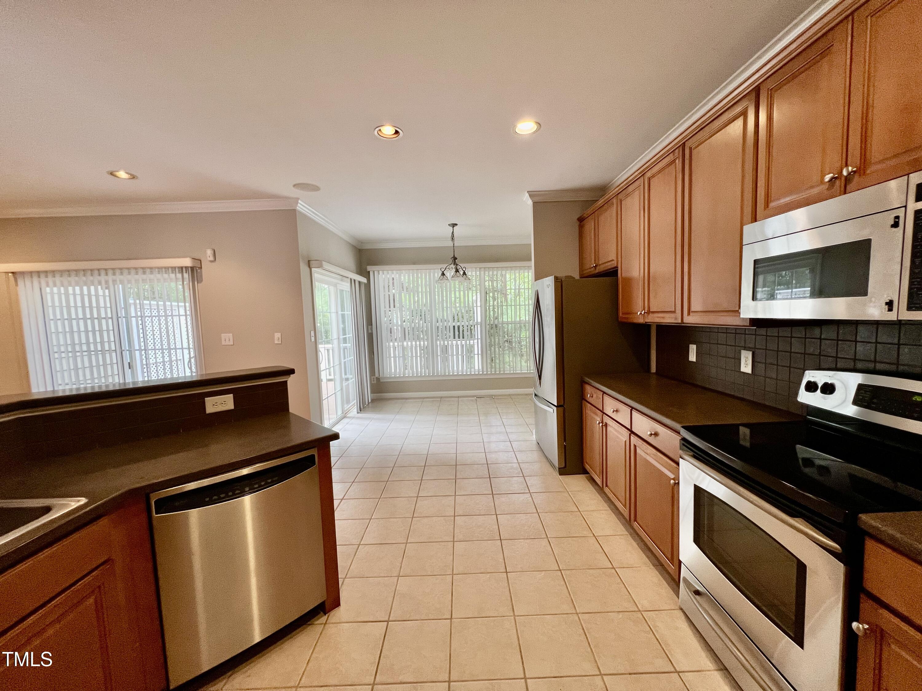 702 Kirkeenan Circle