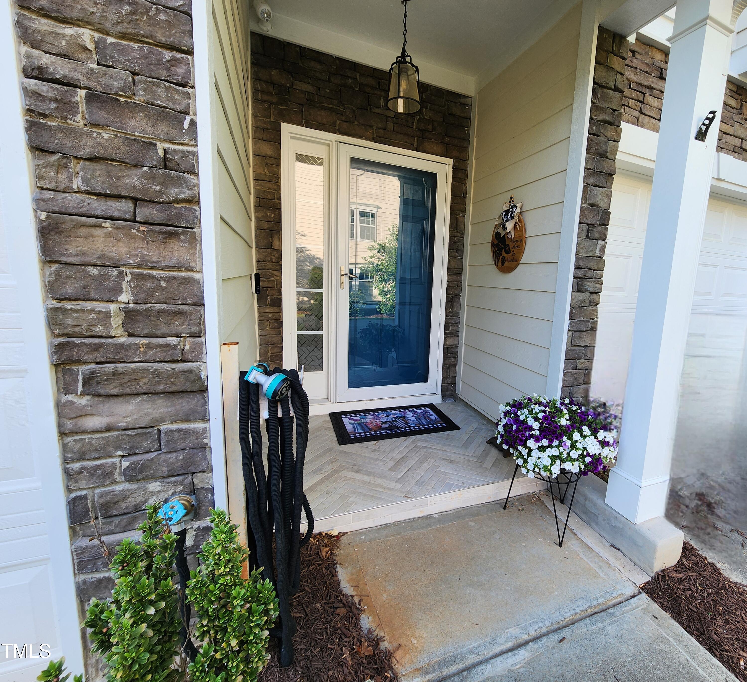 1309 Bartlett Circle