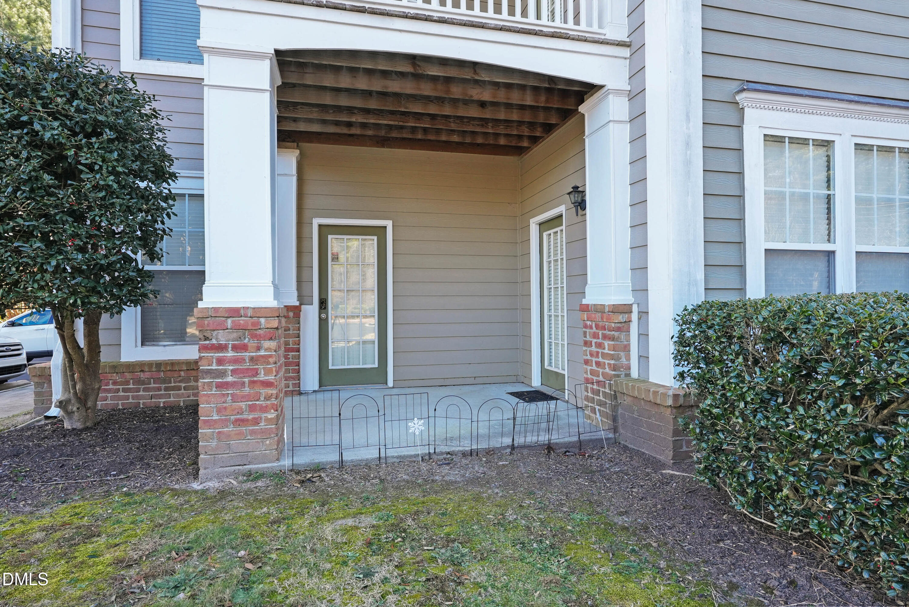 1914 Parkside Village Drive