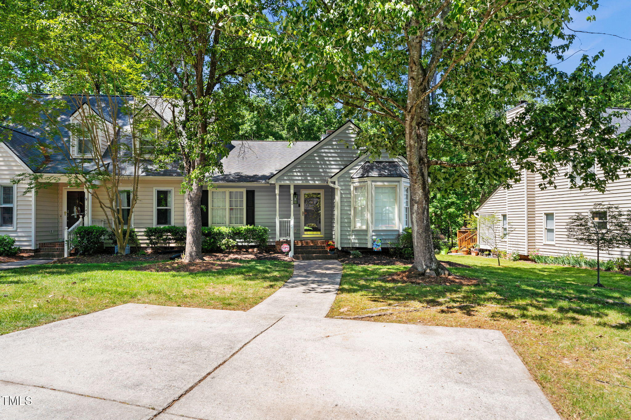 140 Heatherwood Drive