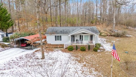 4514 Creeks Crossing Efland NC 27243