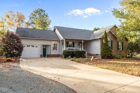 69 Deer Run Court Angier NC 27501
