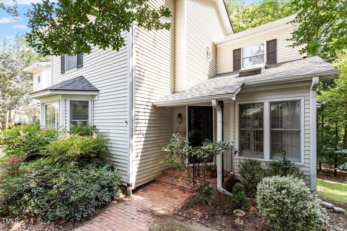 352 Weymouth Close