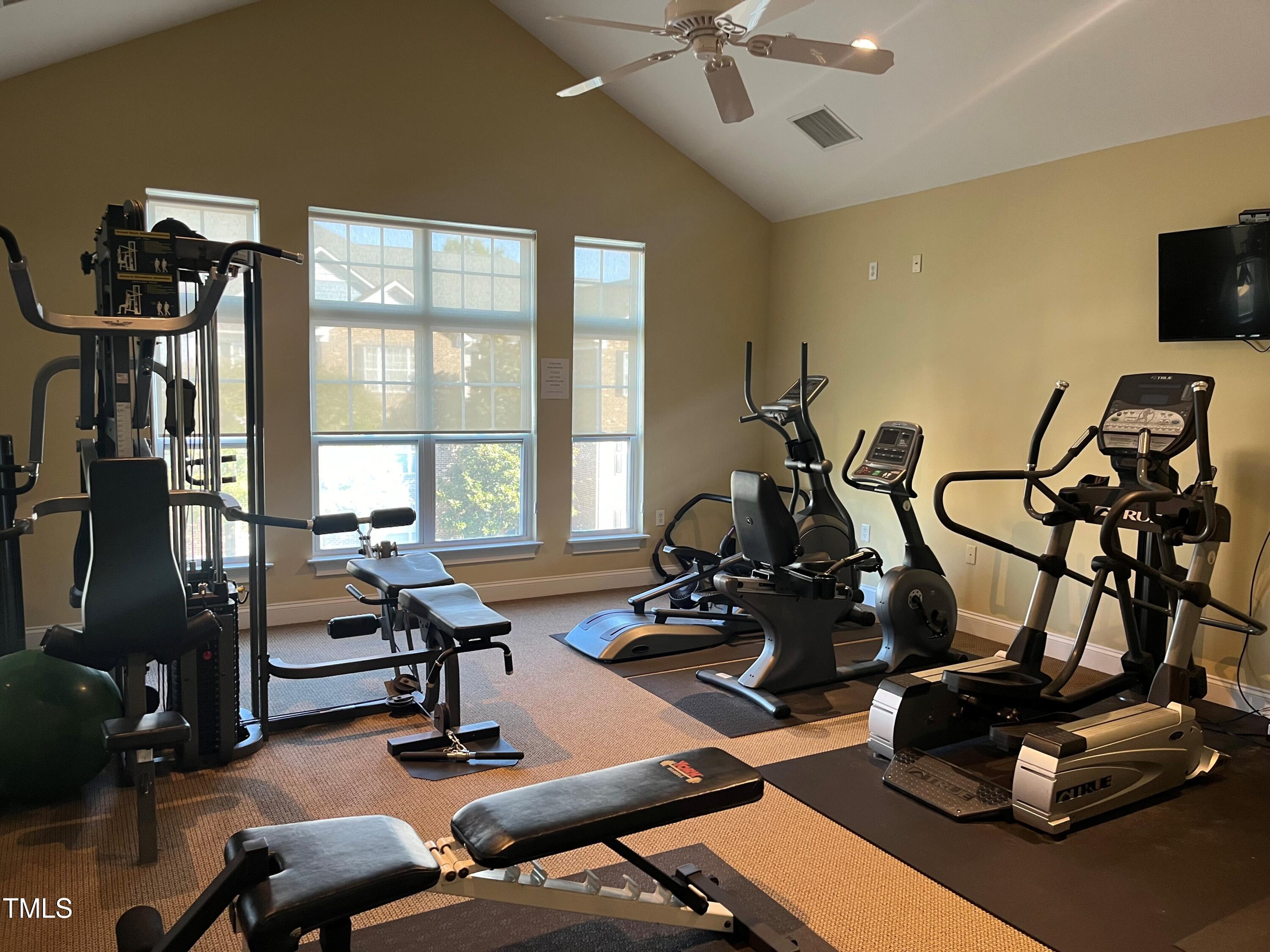 Raleigh, North Carolina 27613, United States, 2 Bedrooms Bedrooms, ,2 BathroomsBathrooms,Residential,Active,195740