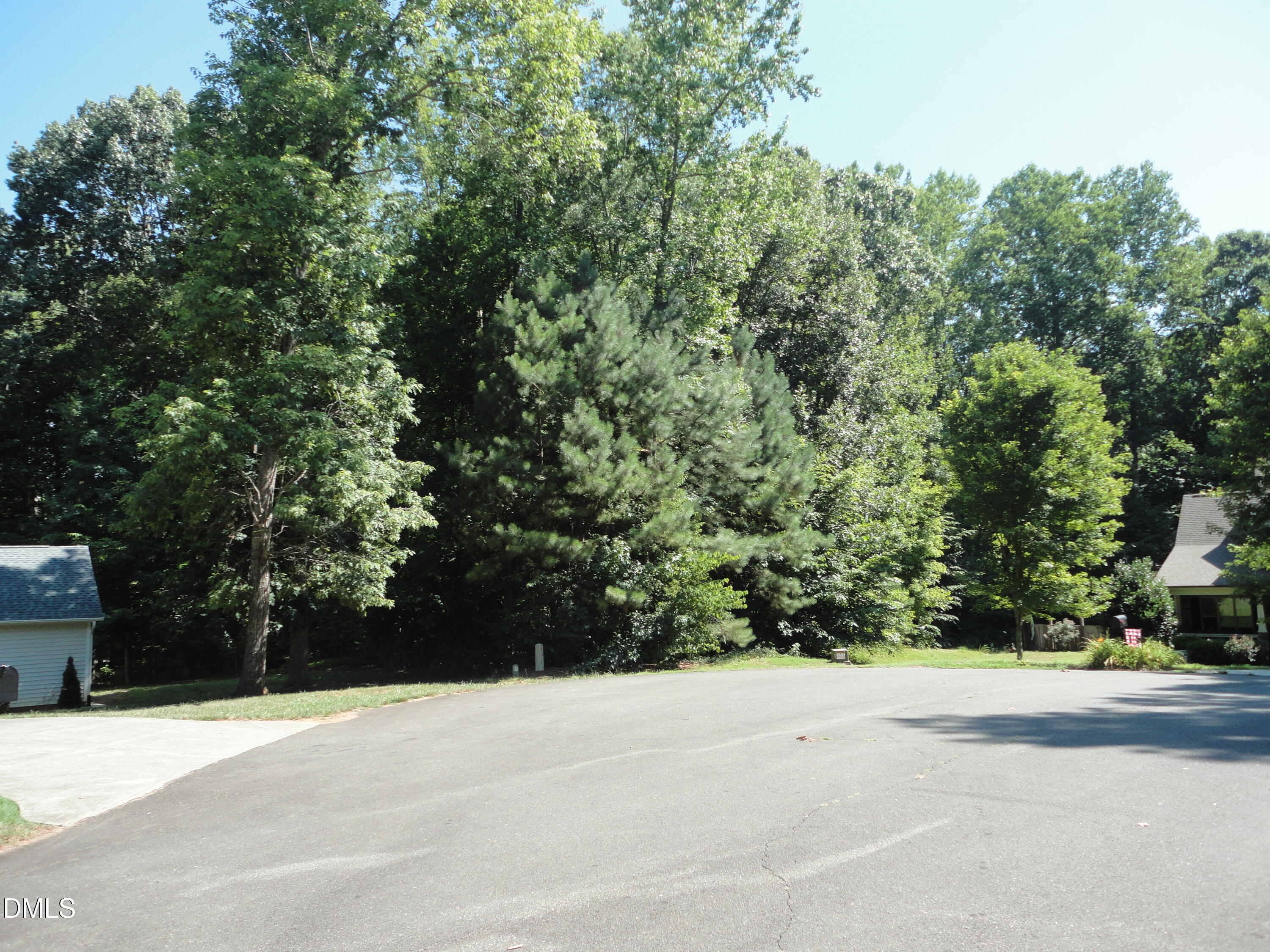 3669 Brooks Bend