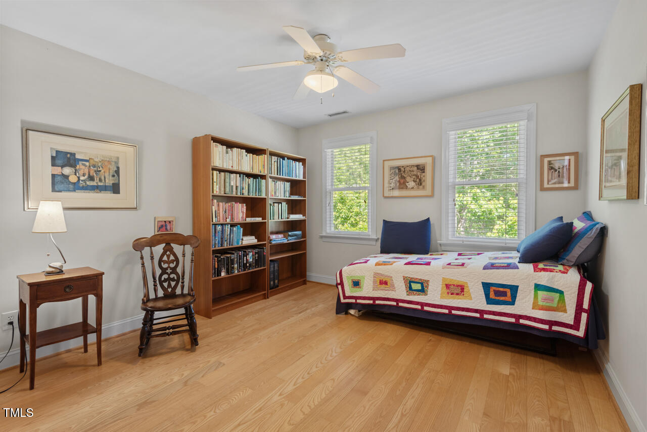 Chapel Hill, North Carolina 27517, United States, 5 Bedrooms Bedrooms, ,3 BathroomsBathrooms,Residential,Pending,126472