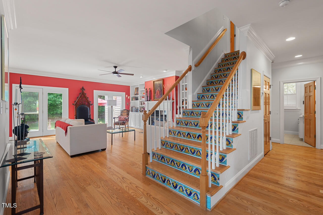 Chapel Hill, North Carolina 27517, United States, 5 Bedrooms Bedrooms, ,3 BathroomsBathrooms,Residential,Pending,126472