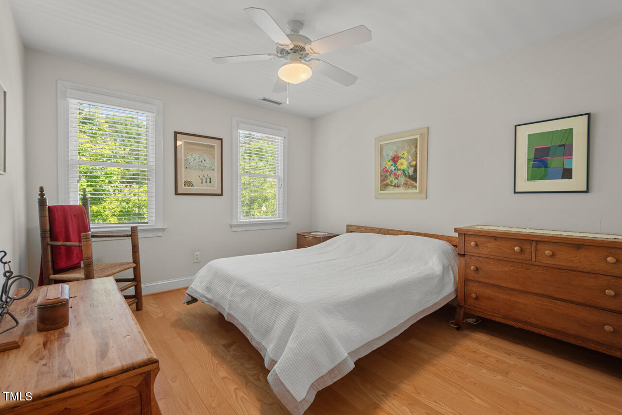 Chapel Hill, North Carolina 27517, United States, 5 Bedrooms Bedrooms, ,3 BathroomsBathrooms,Residential,Pending,126472