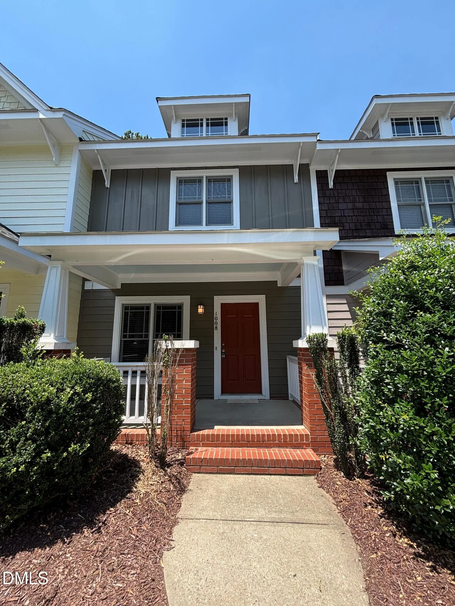 1008 Mica Lamp Court