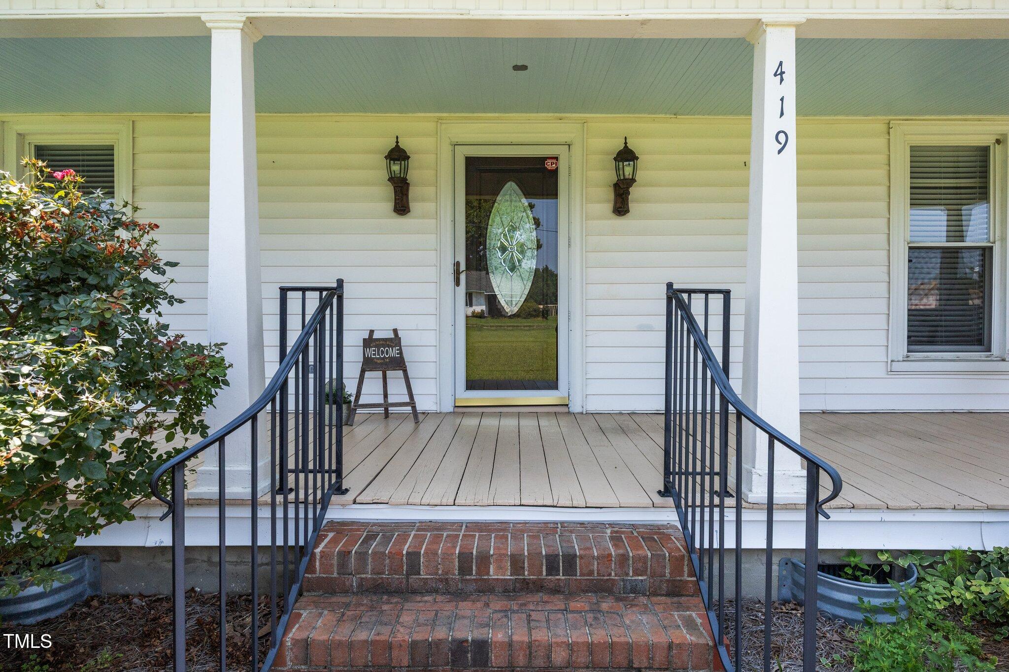 419 Mabry Road