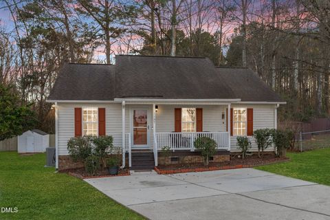 1137 Grovewood Drive Clayton NC 27520