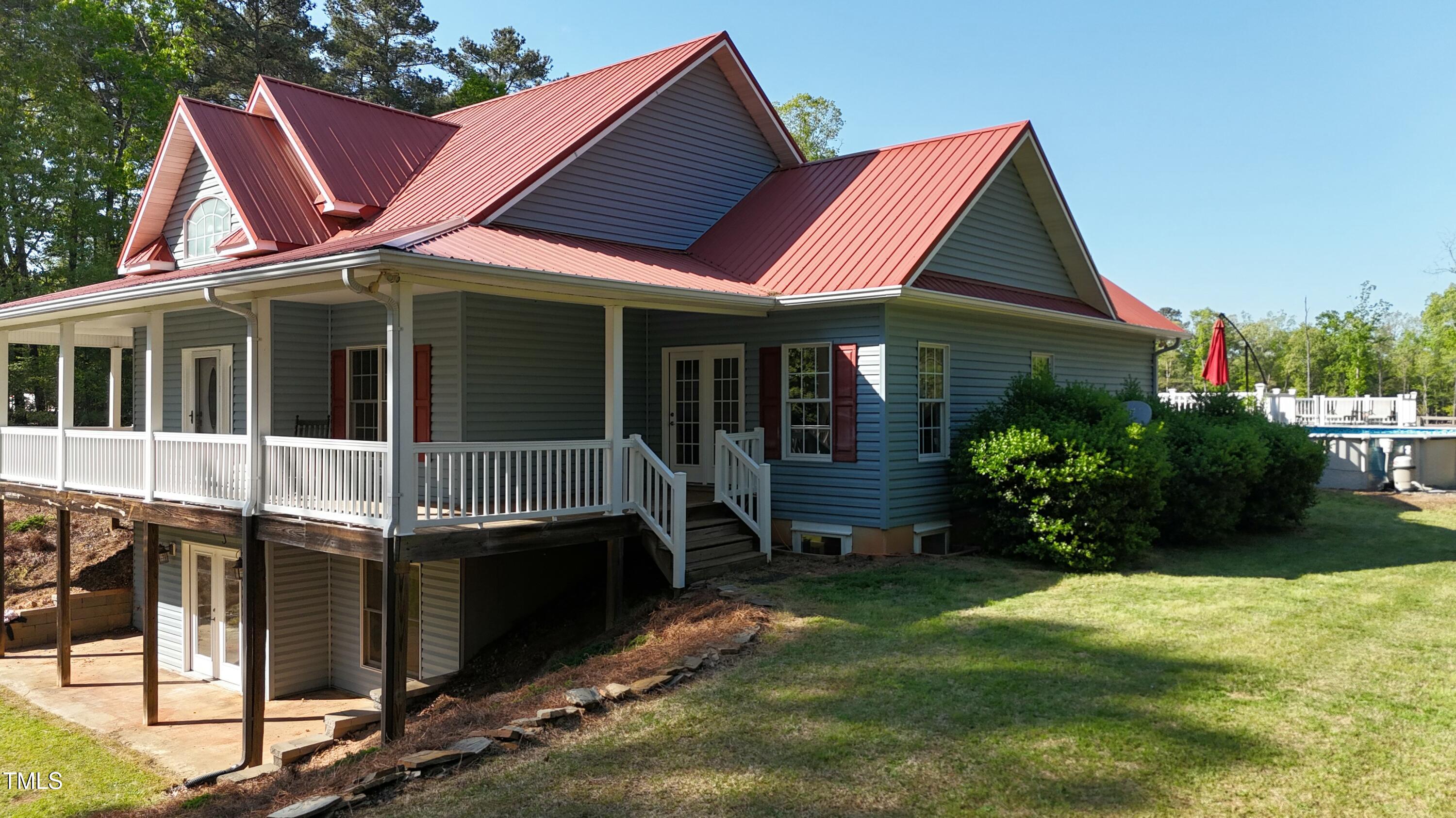 104 Bridle Path Lane