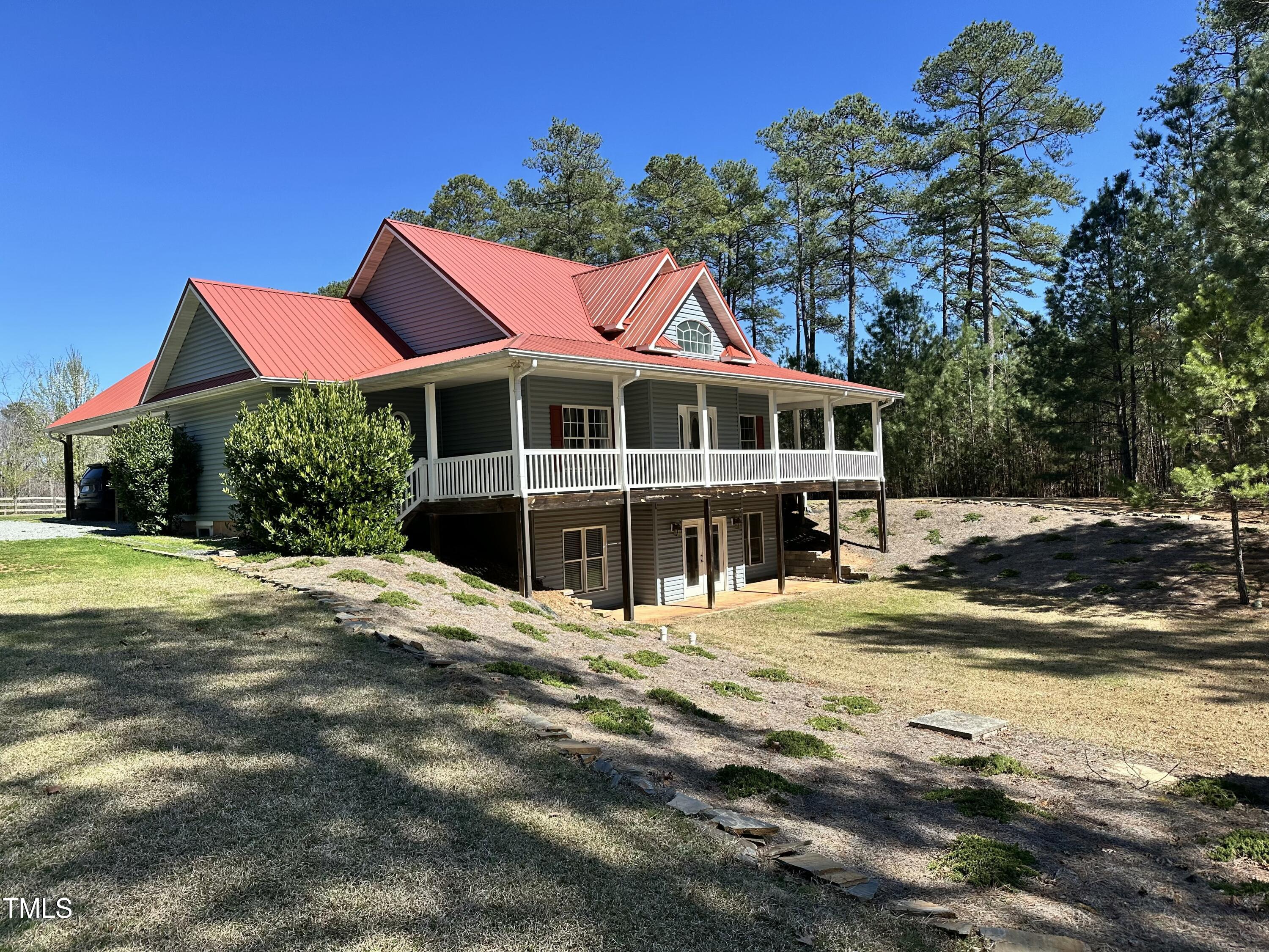 104 Bridle Path Lane