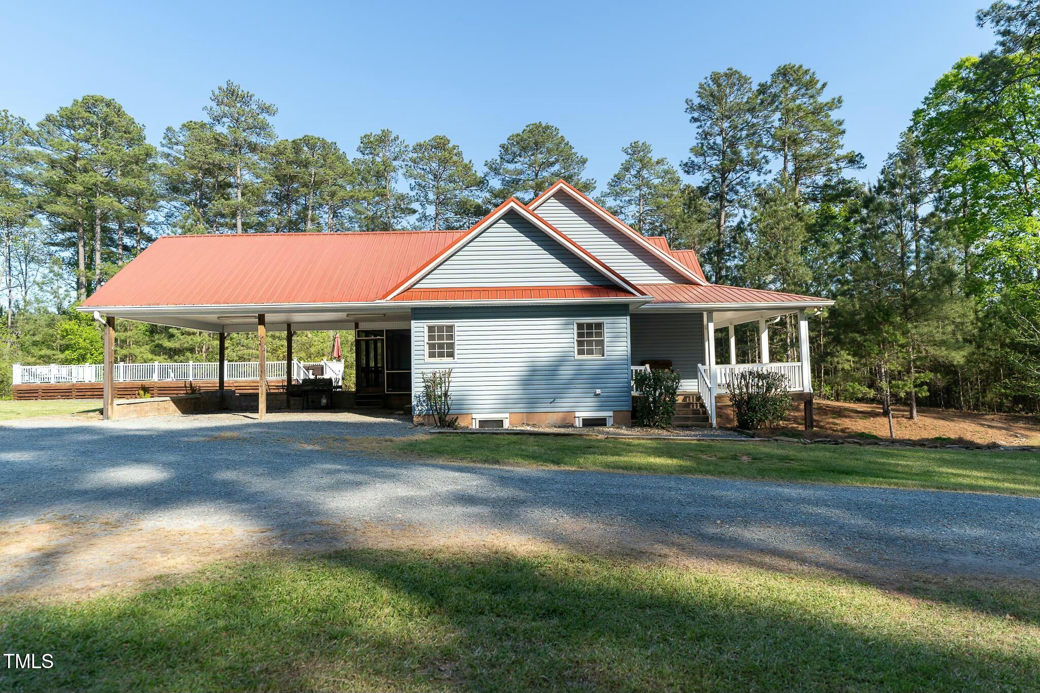 104 Bridle Path Lane