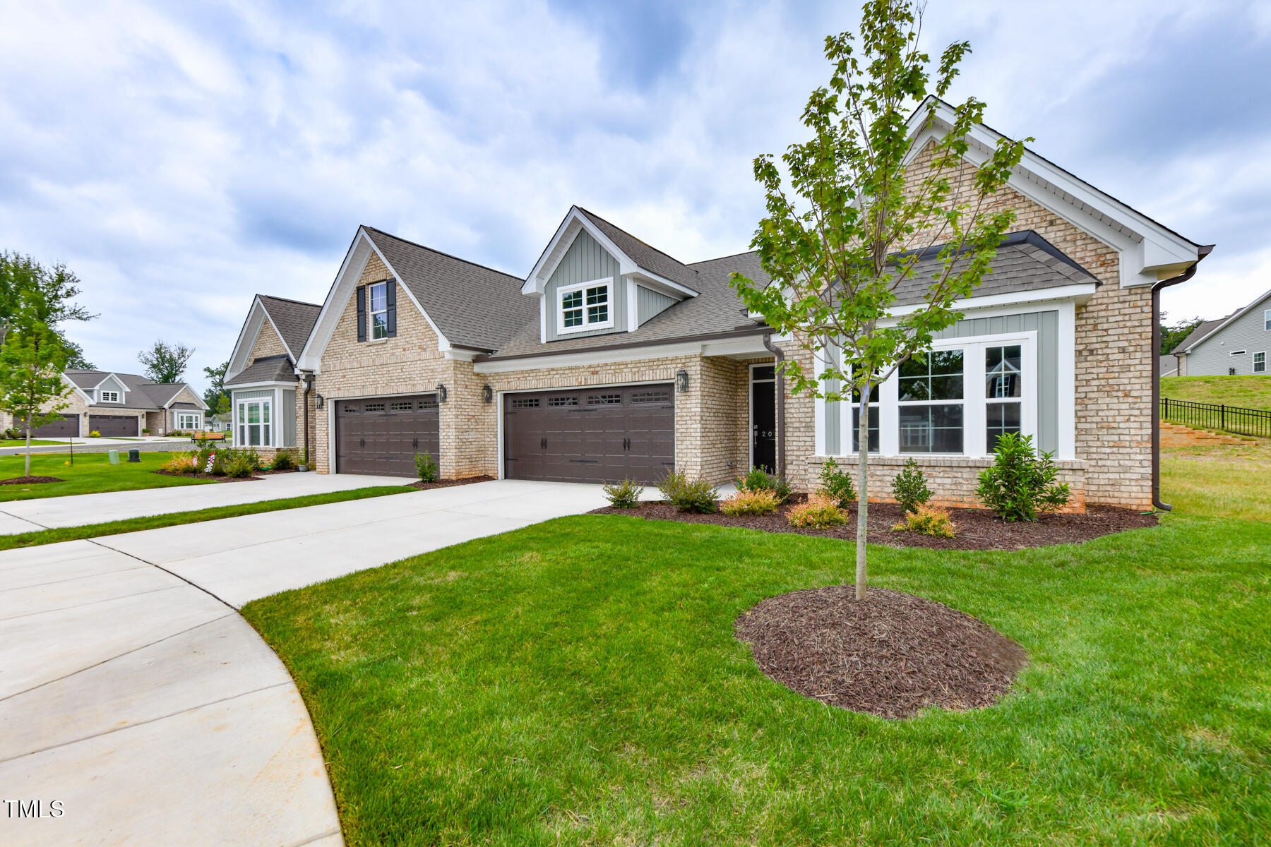 2086 Harris Farm Court