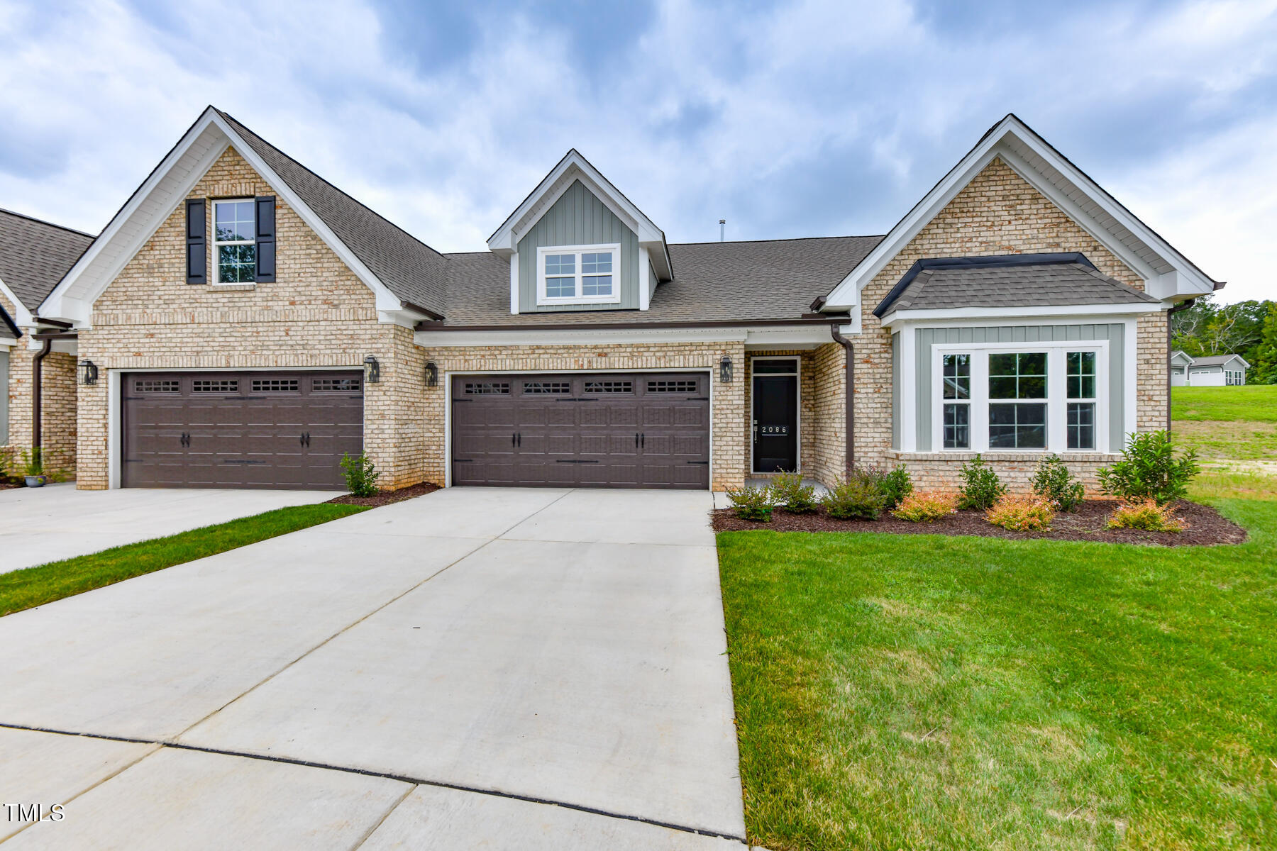 2086 Harris Farm Court