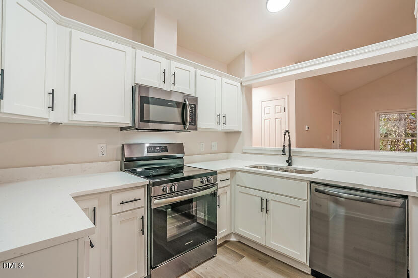 105 Stonelake Court