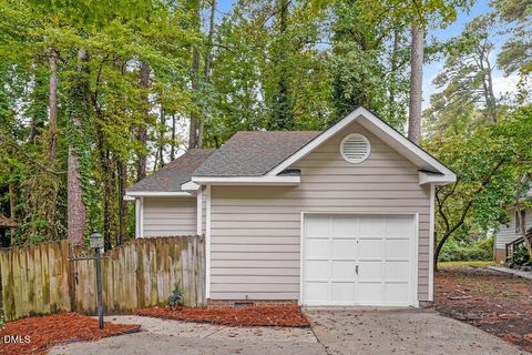 105 Stonelake Court Raleigh NC 27610