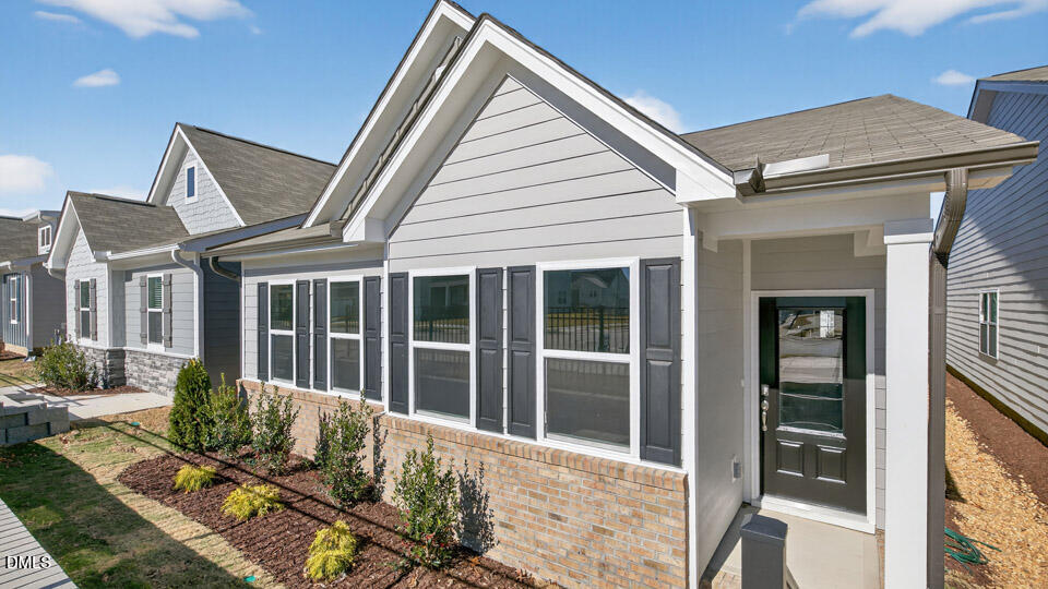 1409 White Verona Way