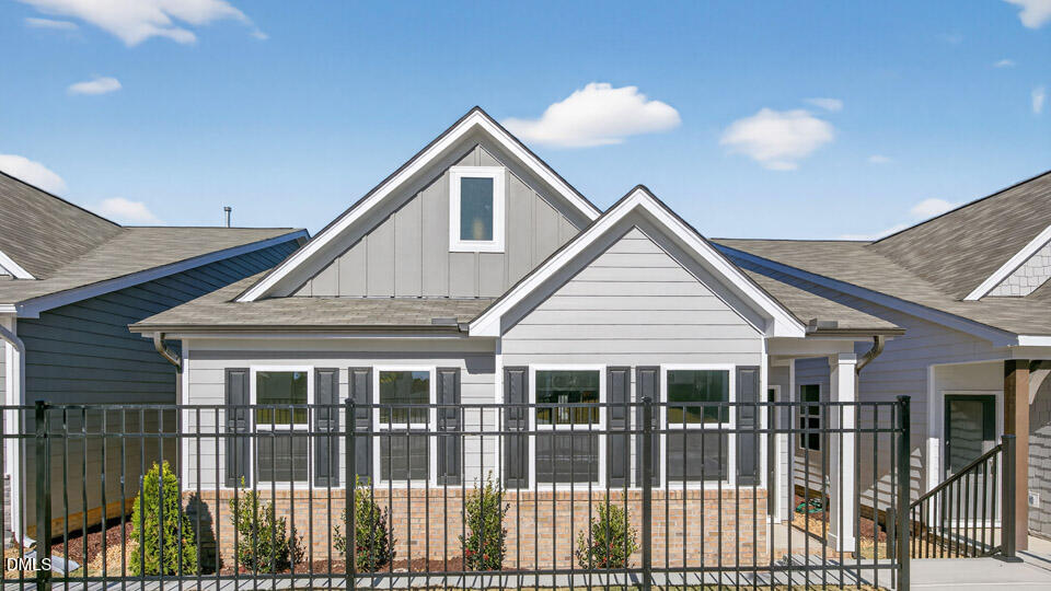 1409 White Verona Way