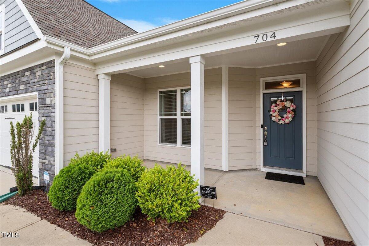 704 Long Lake Drive