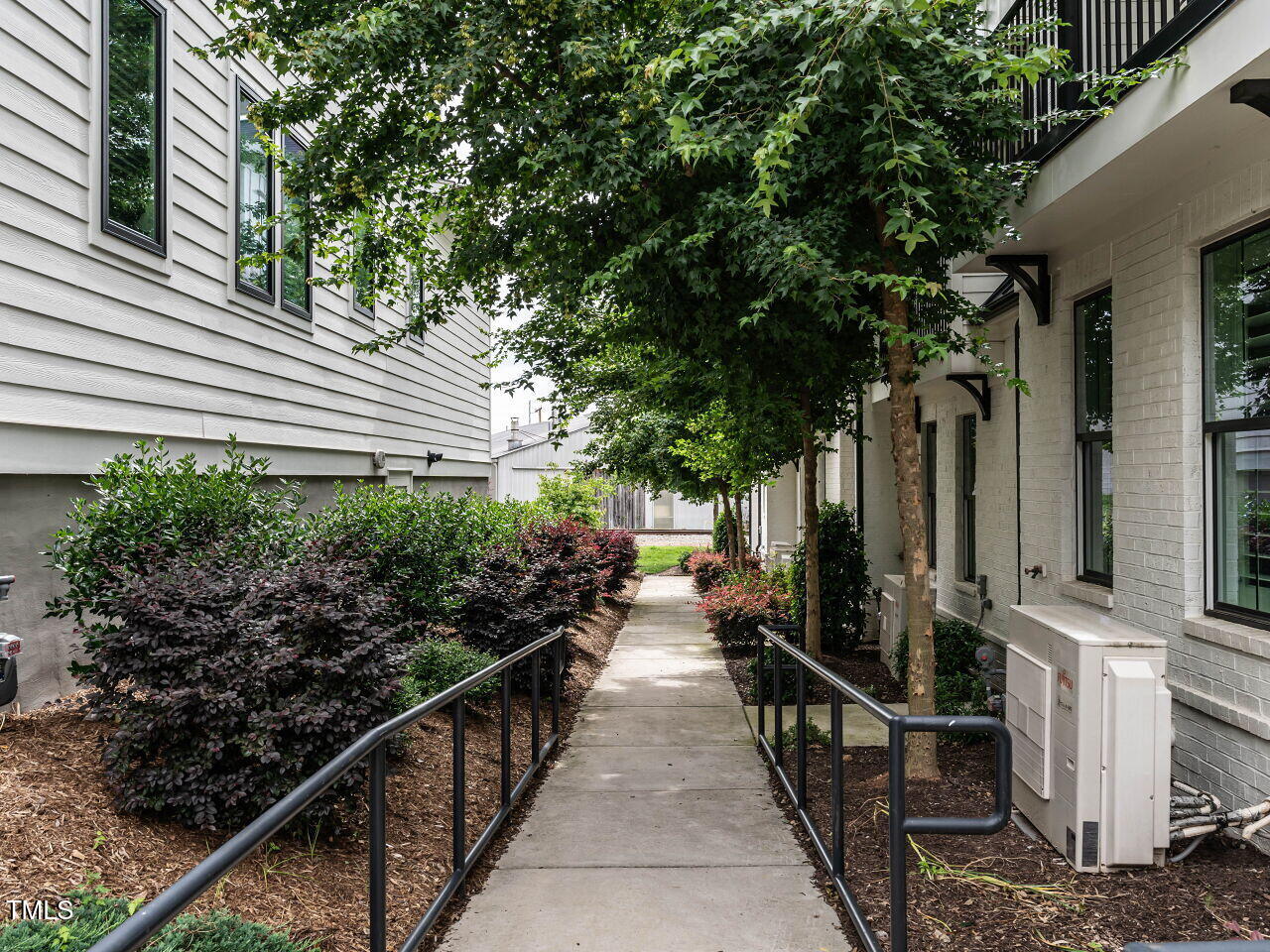 1610 Draper View Loop 101