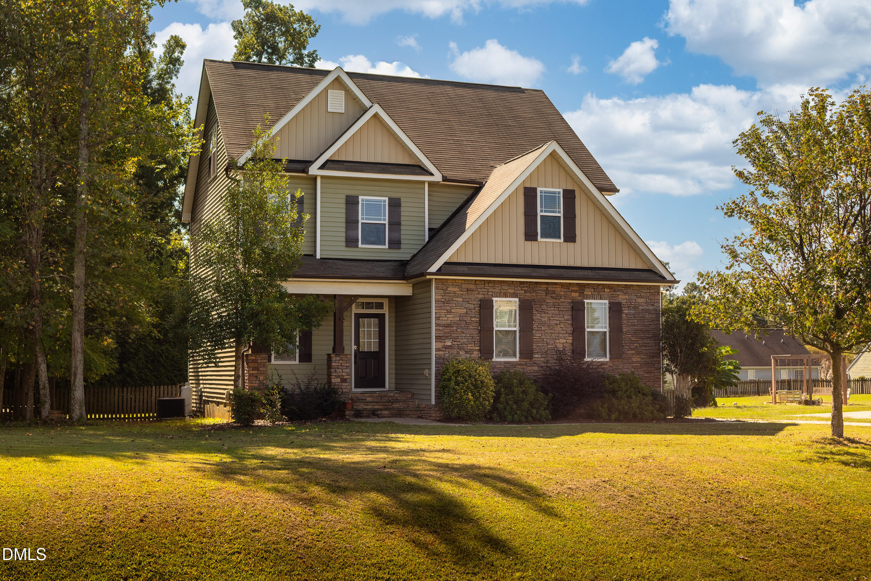 224 Swann Trail