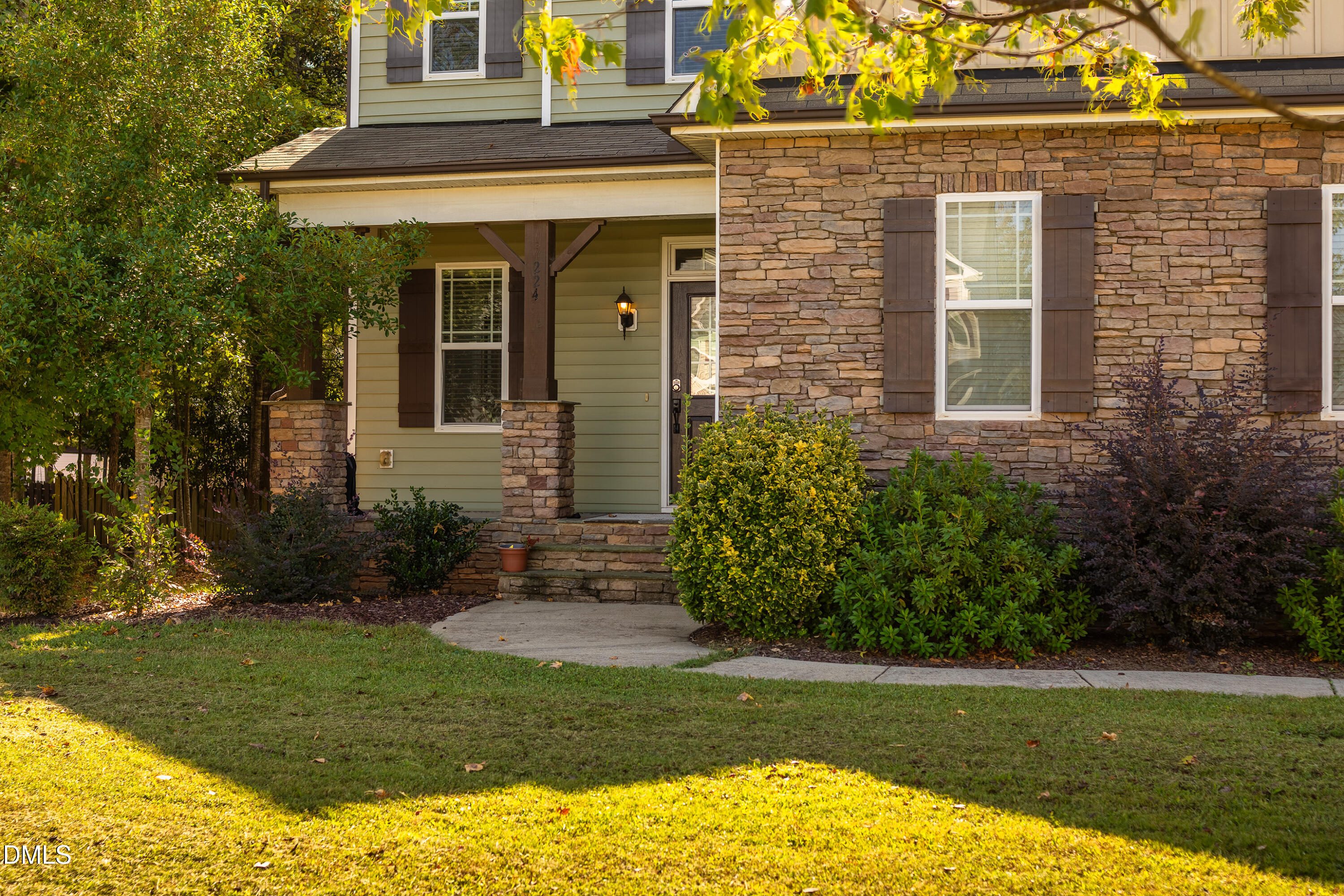 224 Swann Trail