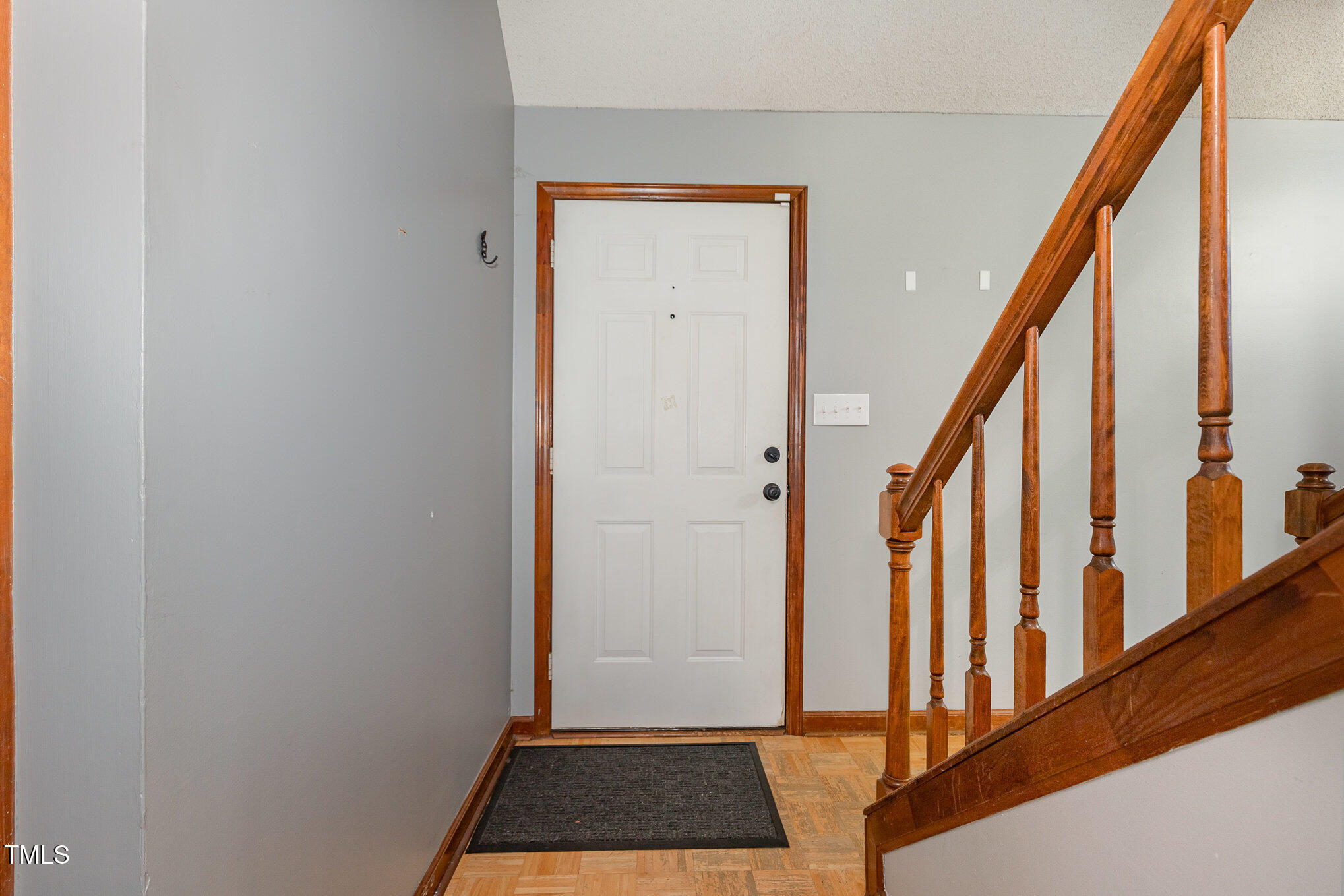 211 Dwelling Place
