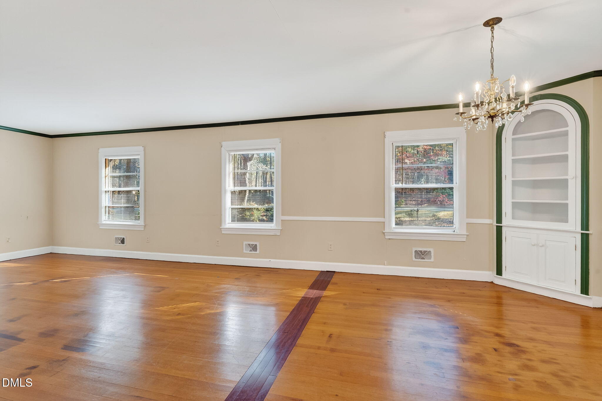 6350 Beaver Creek Road