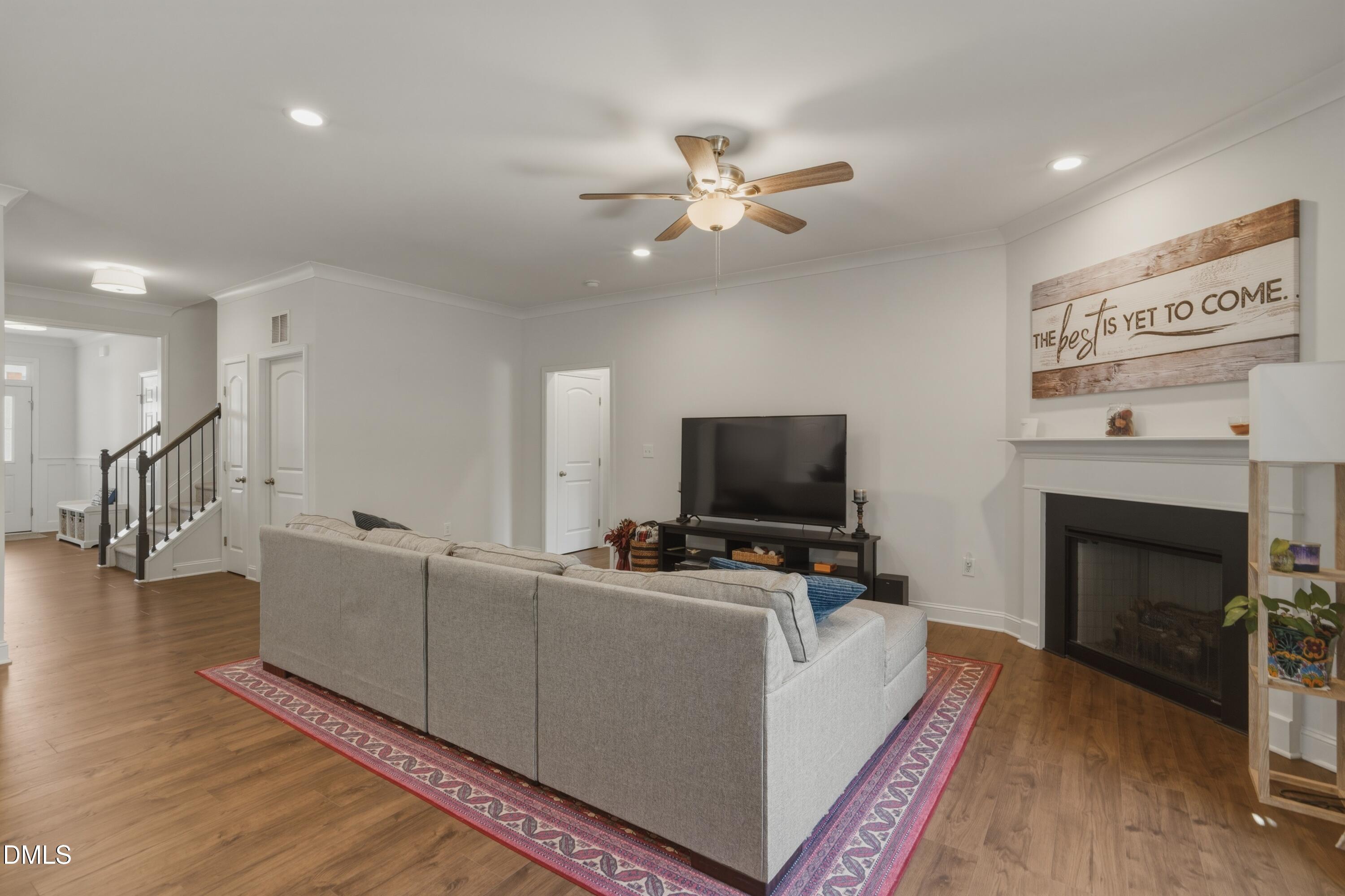 386 Howards Crossing Drive