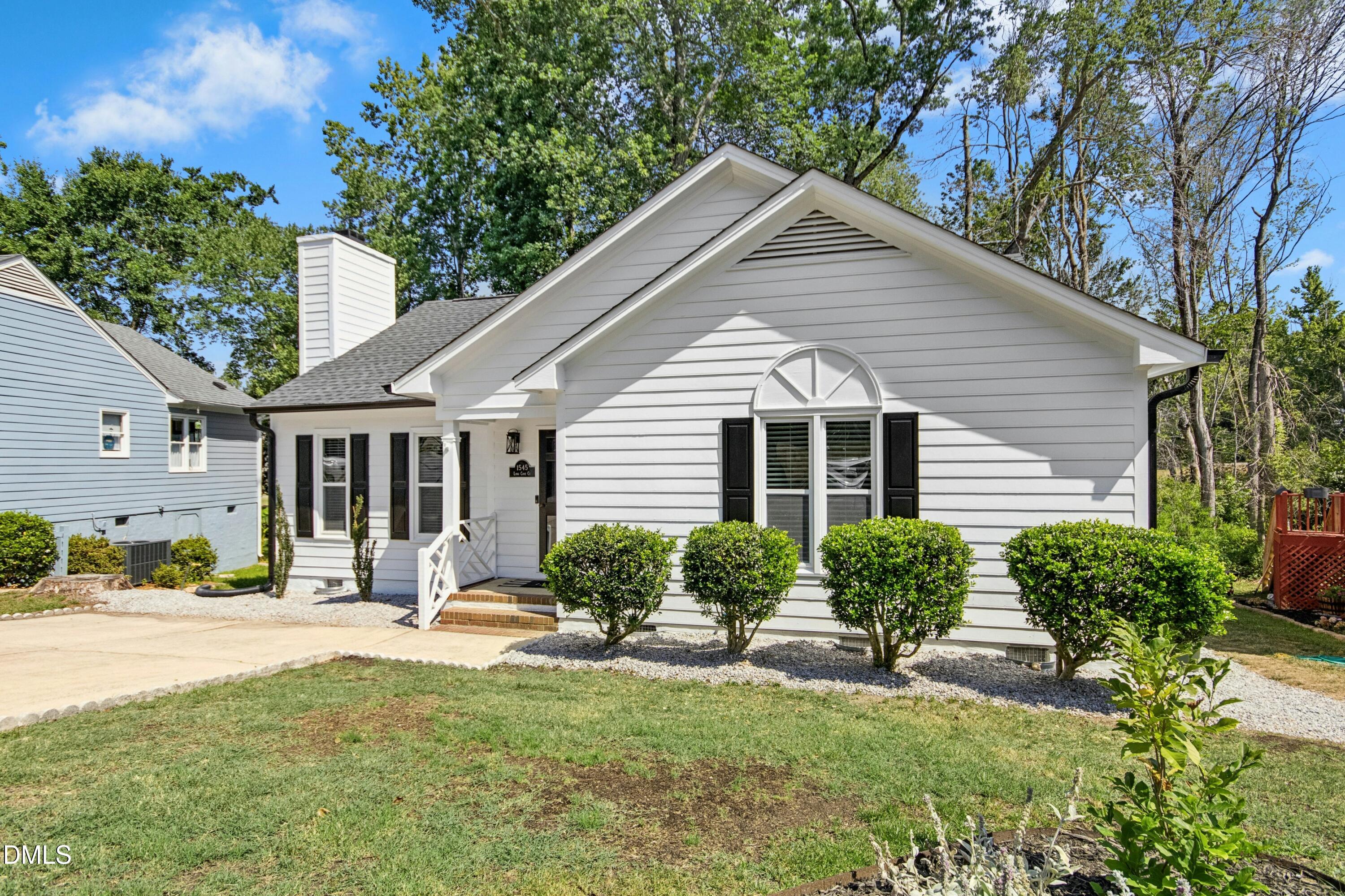 1545 Long Cove Court