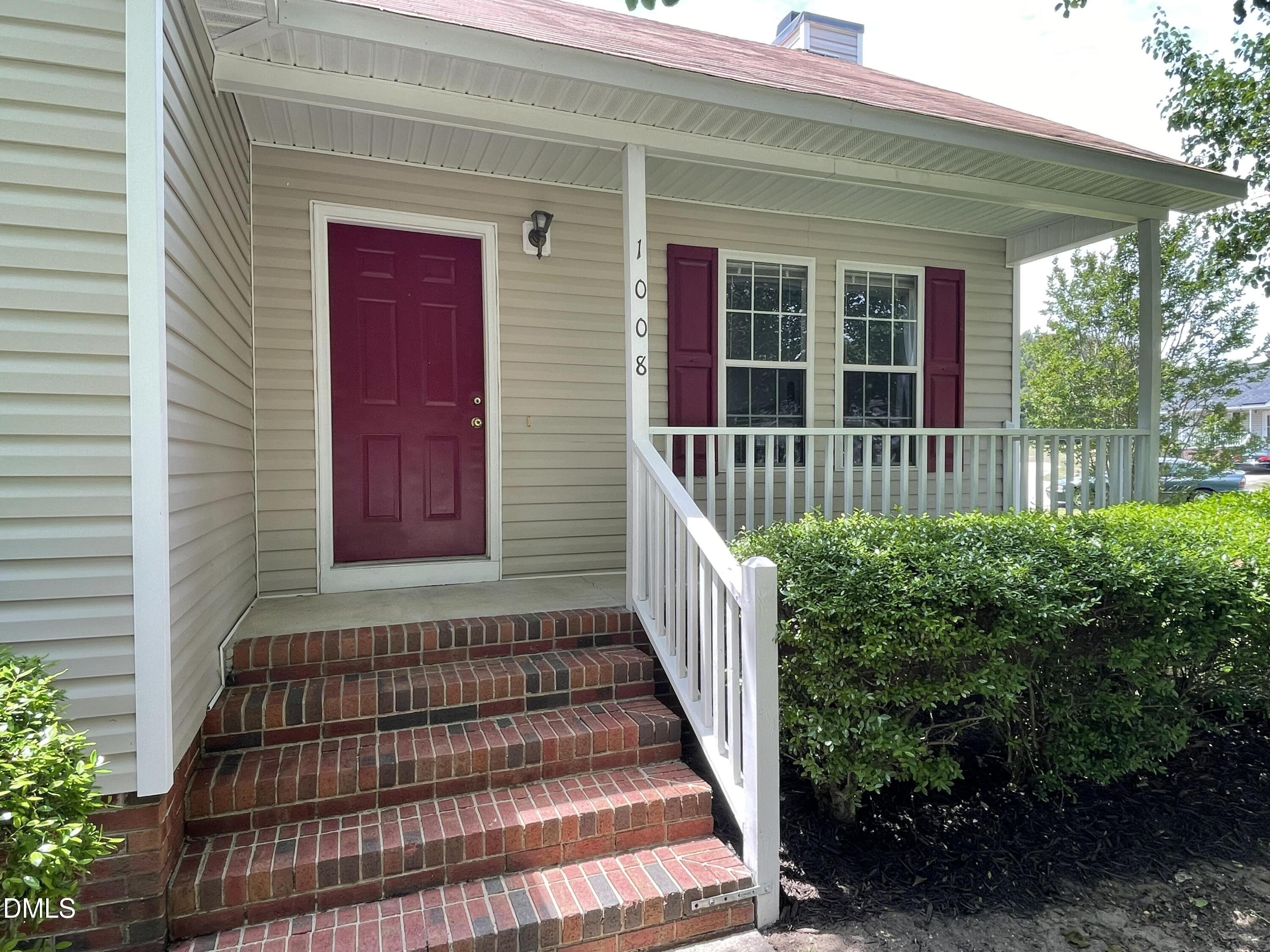 1008 Laurel Leaf