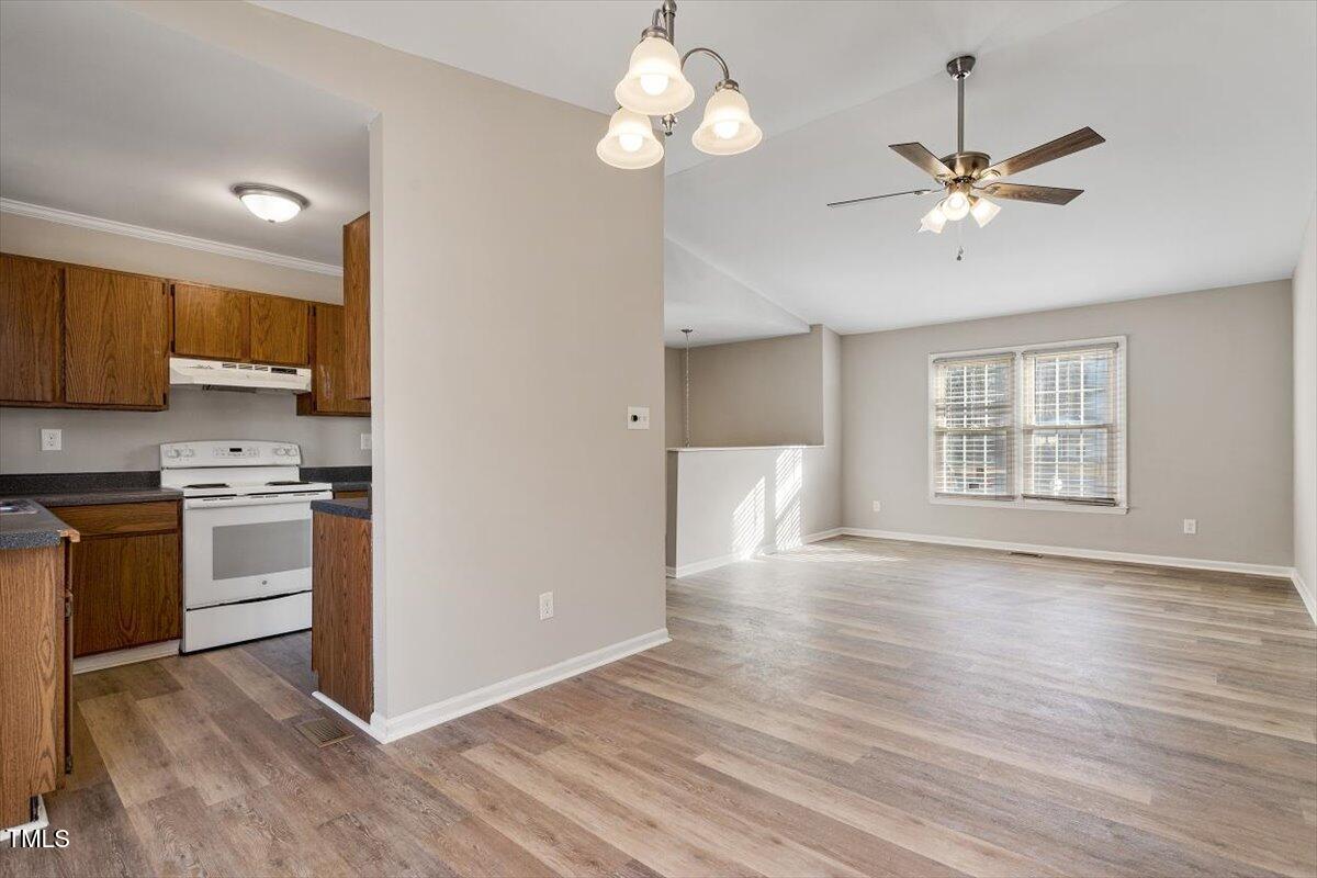 Durham, North Carolina 27705, United States, 3 Bedrooms Bedrooms, ,2 BathroomsBathrooms,Residential,Active,4230