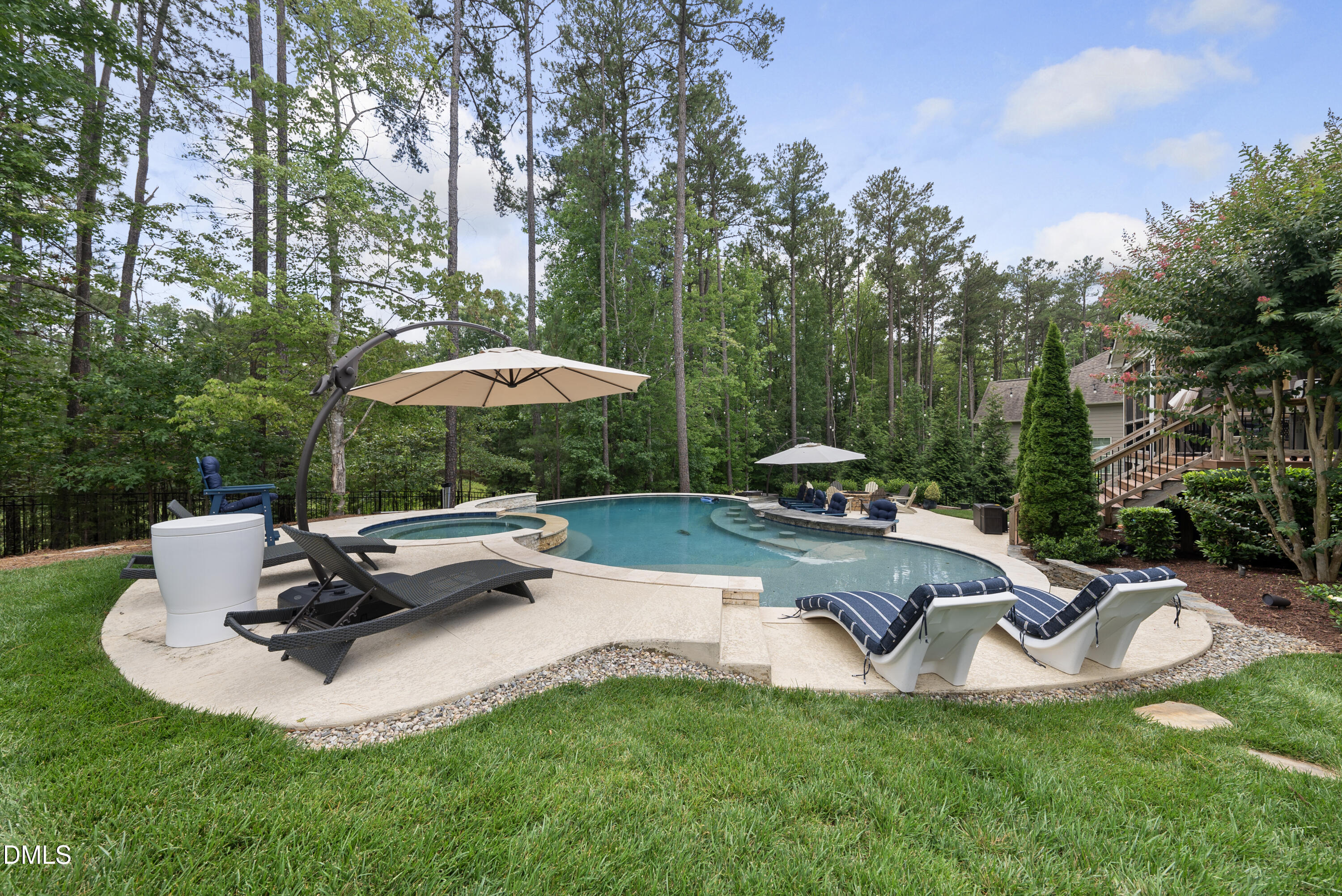 8108 Fergus Court