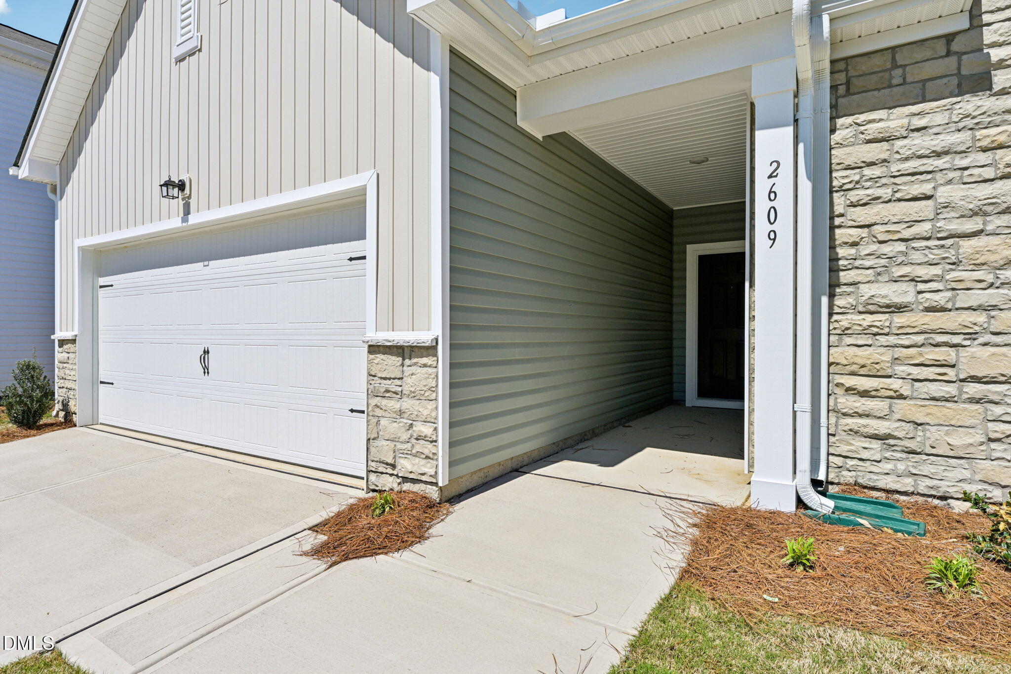 2573 Quarry Road