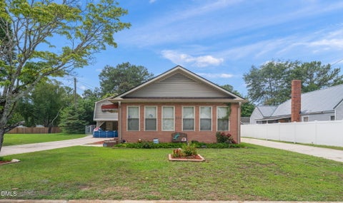 Photo of 307 W Canary Street, Dunn, NC 28334 (MLS # 10178753)