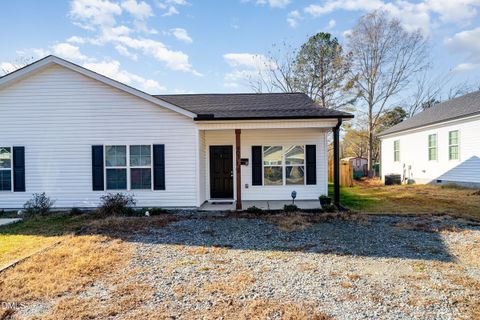 903 W Anderson Street Unit 1/2 Selma NC 27576