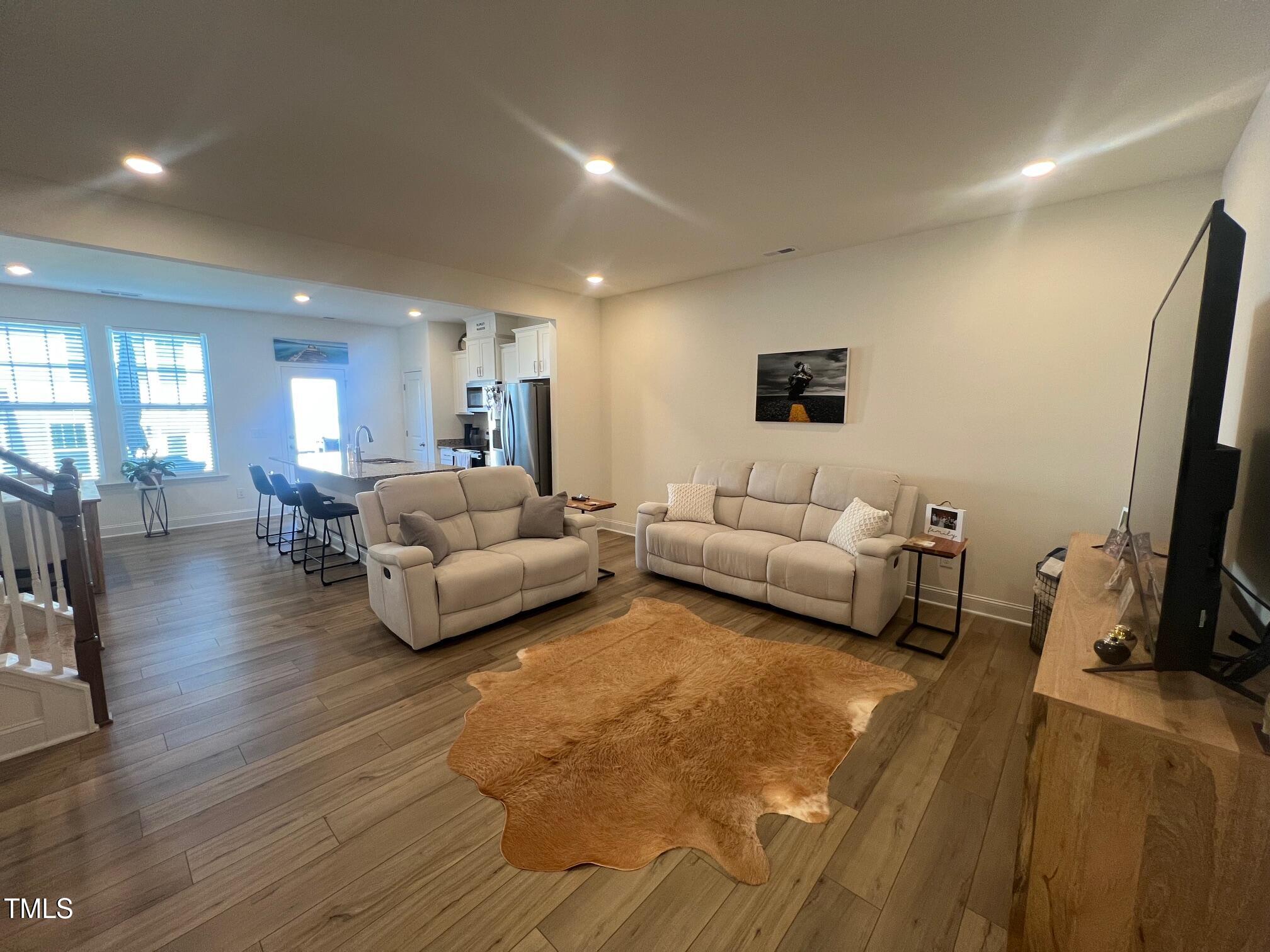 78 Burford Way