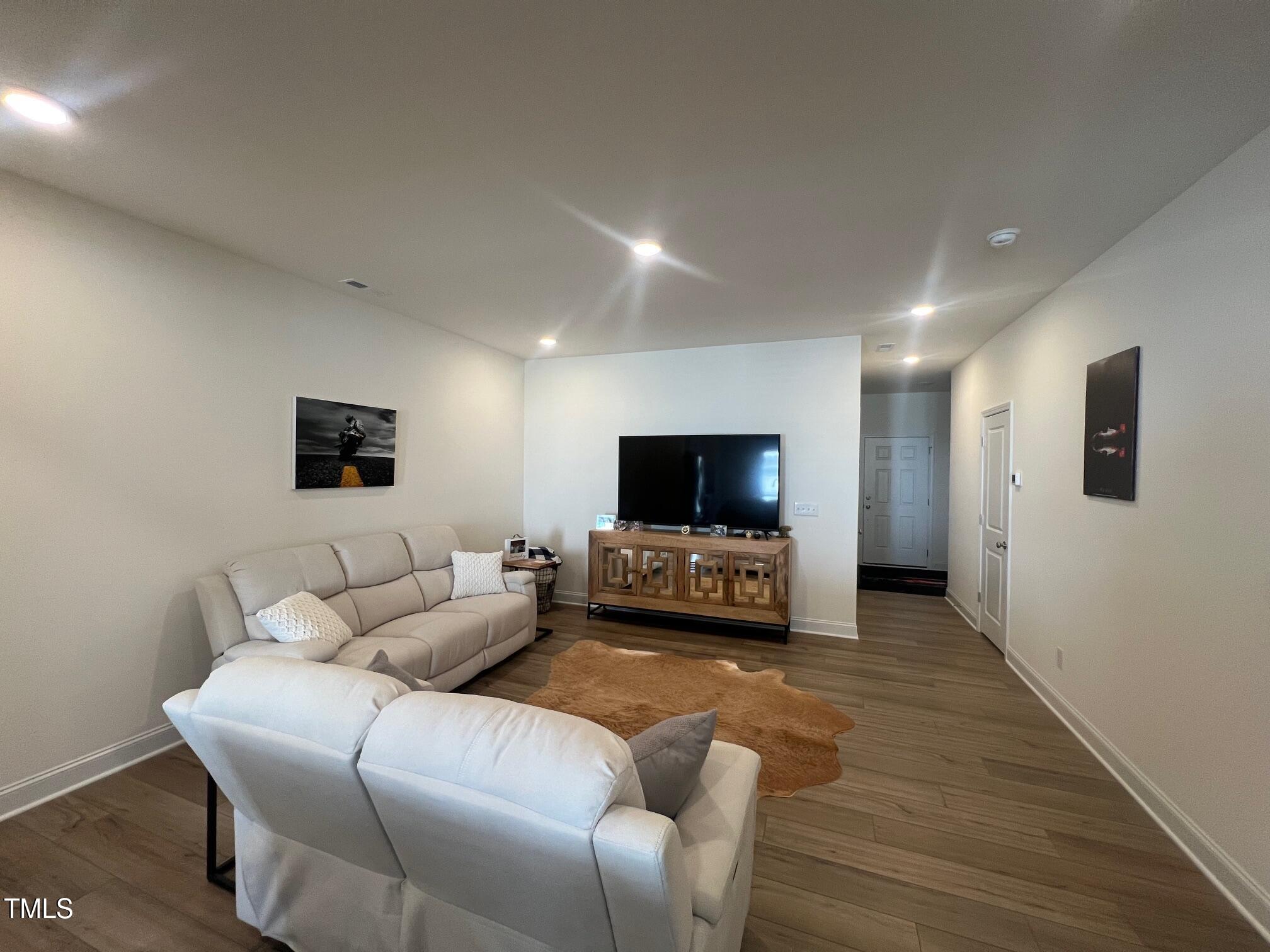 78 Burford Way