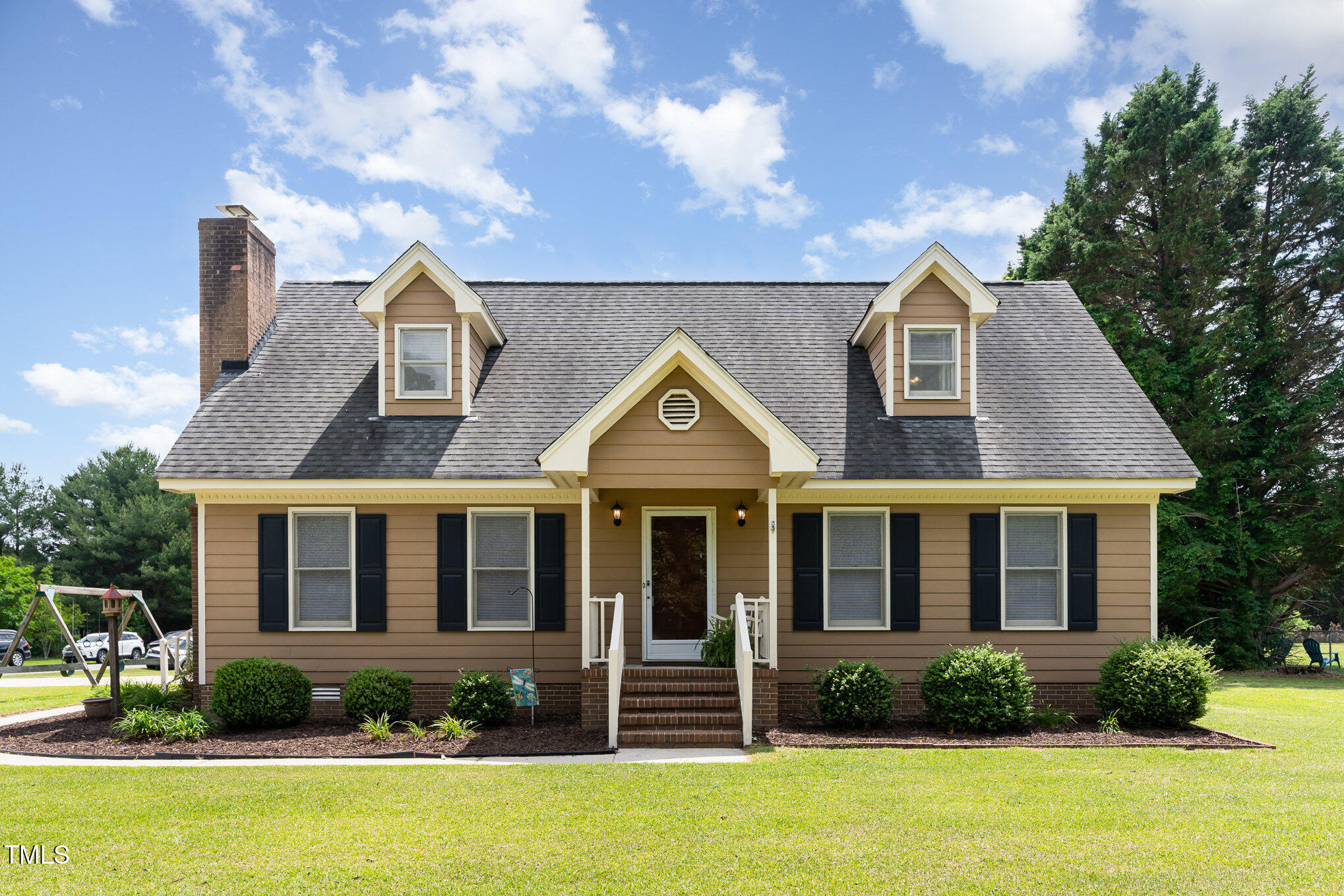 123 Sanders Road Road