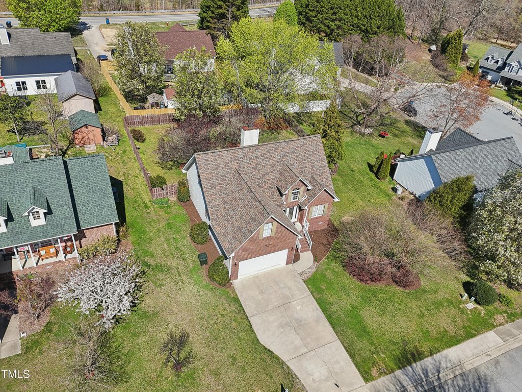listing image 44