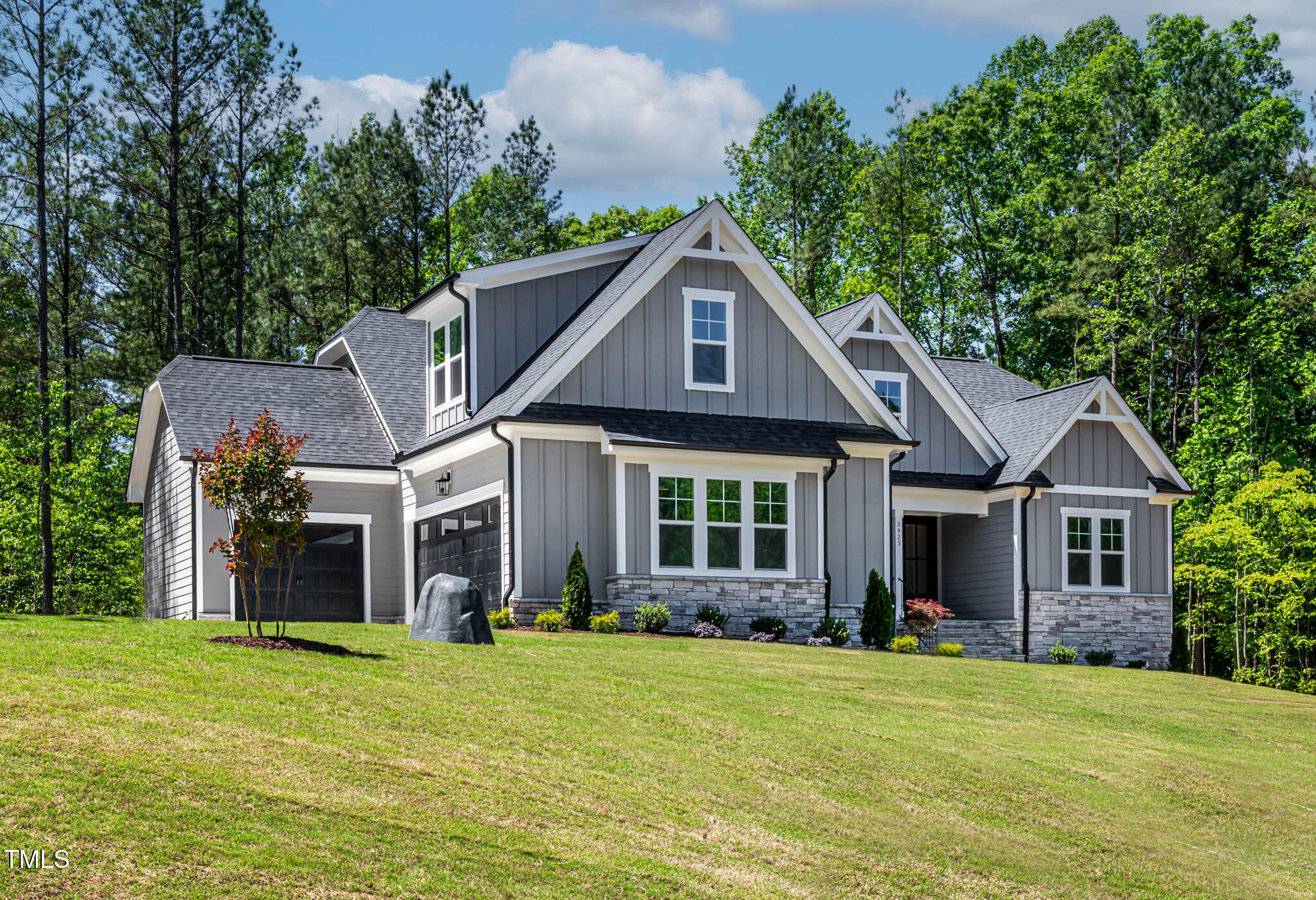3925 Cedar Knolls Drive