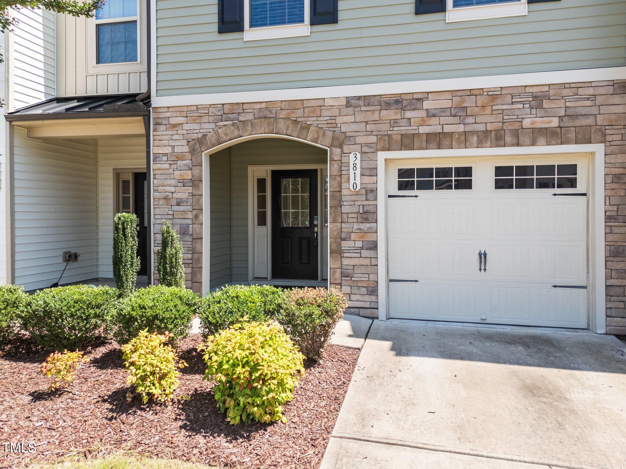 3810 Prince Noah Loop