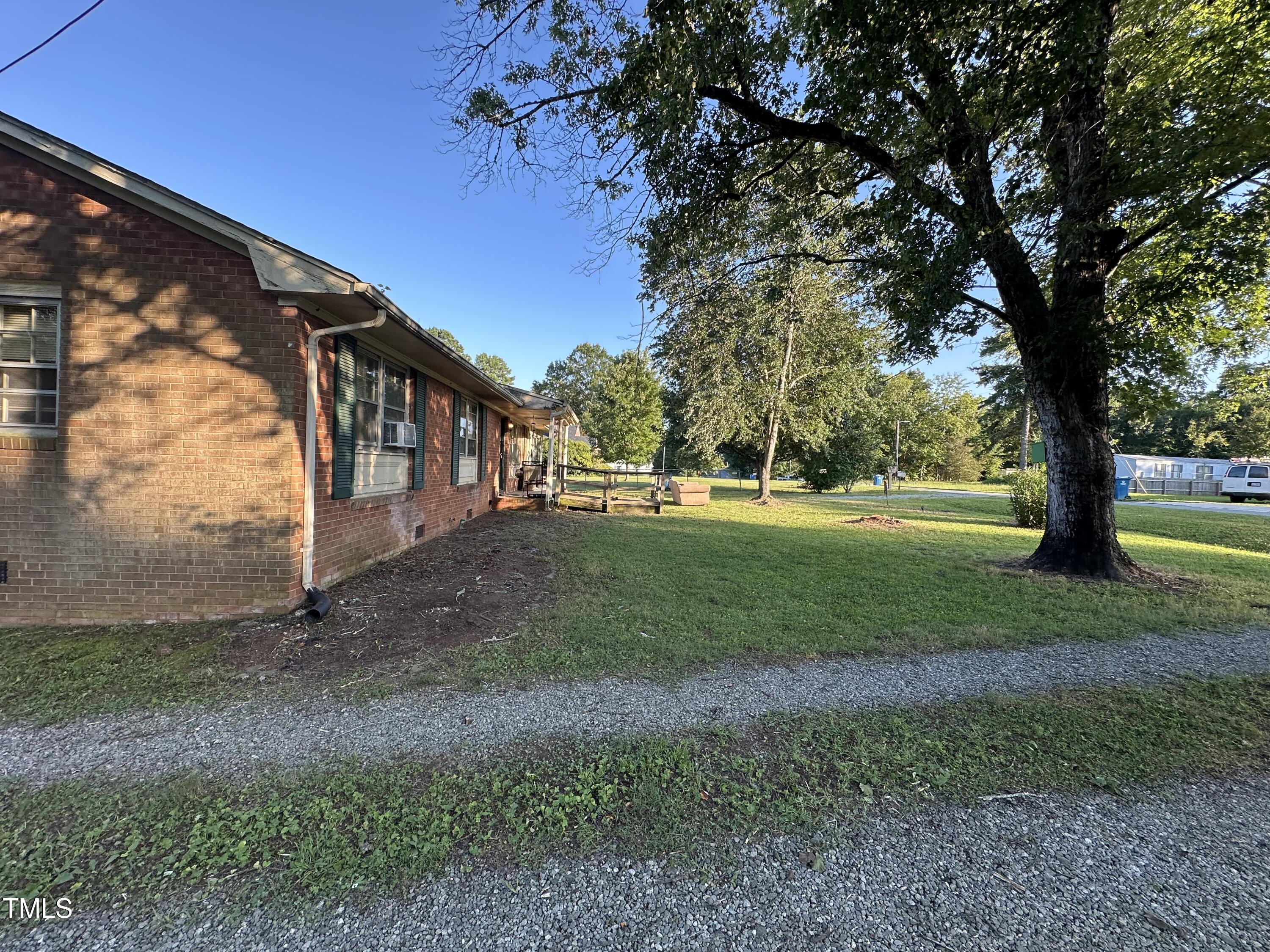 2204 Long Dairy Road